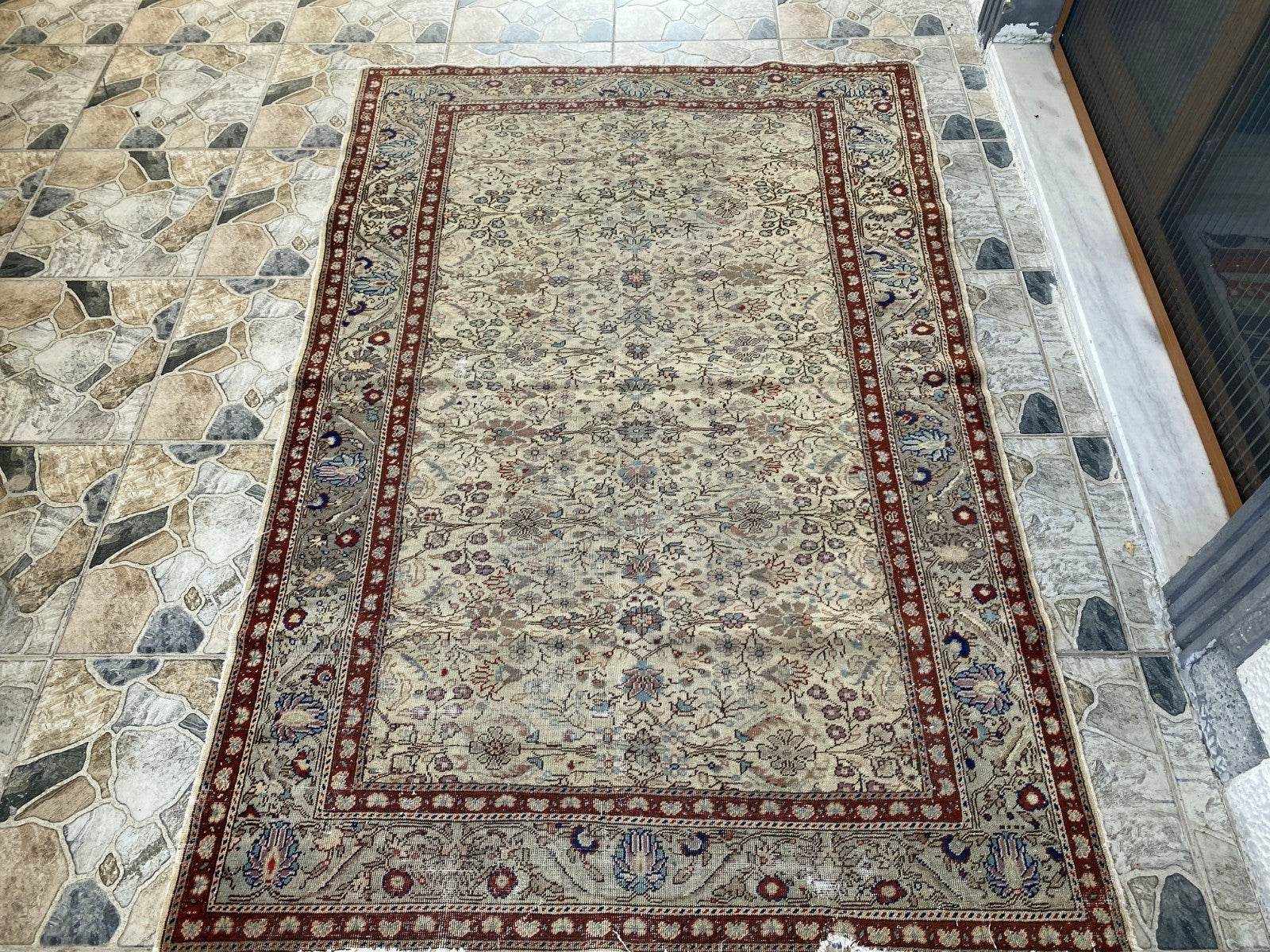 Vintage Anatolian Area Rug | 4.5x6.8 ft Antique Turkish Oushak | Faded Farmhouse