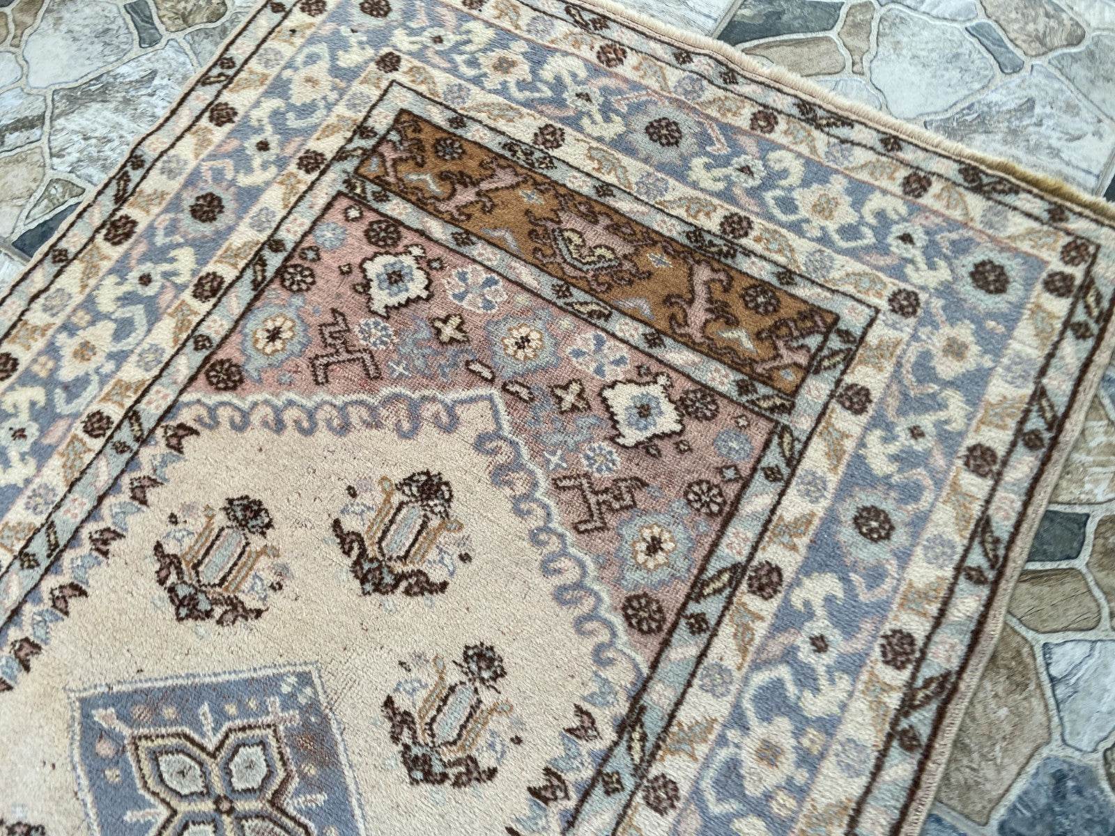 Vintage Kula Area Rug | 3.4 x 6.0 ft Hand-Knotted Wool Antique Farmhouse Carpet