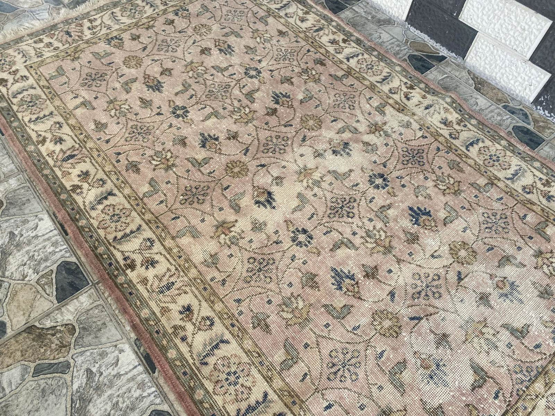 Turkish Vintage Rug | Antique Farmhouse Tribal Handmade Wool Carpet 4.1x6.9 ft