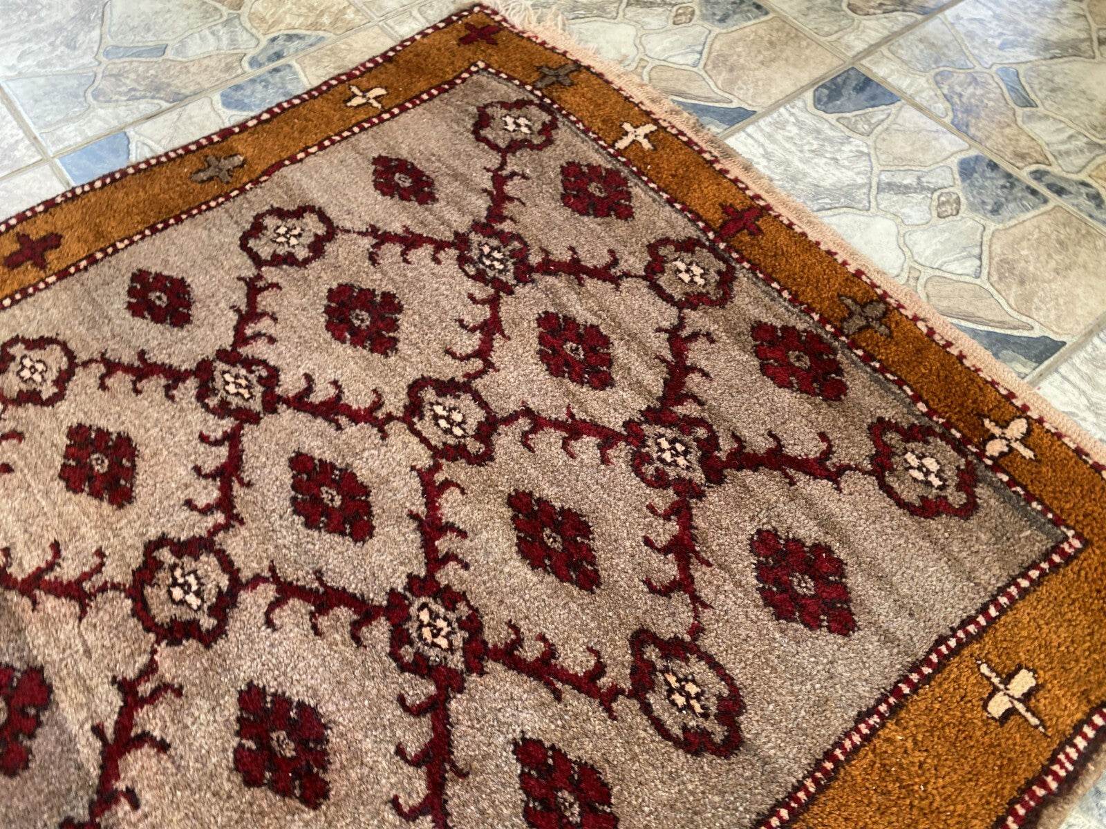 Vintage Kurdish Oushak Rug, 1980s Turkish Anatolian Hand-Knotted Wool Runner Rug