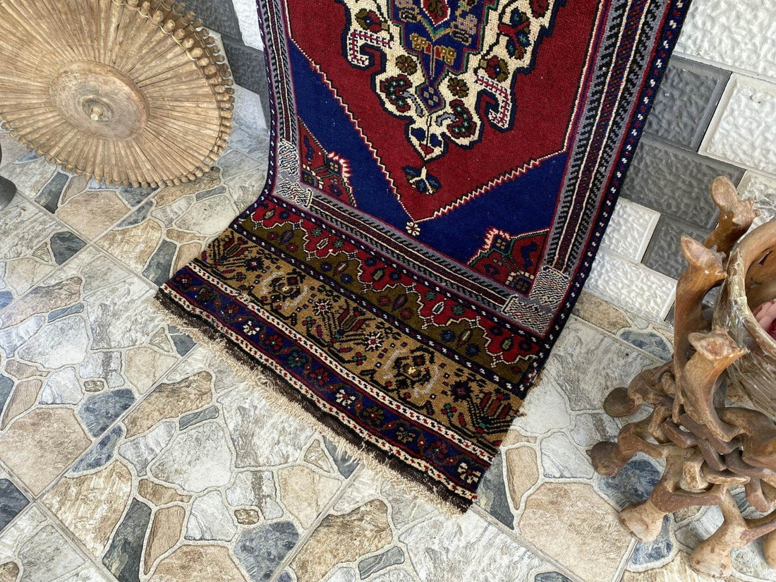 Vintage Turkish Runner Rug | 2.7 x 7.5 ft Hand-Knotted Wool Antique Hallway Rug