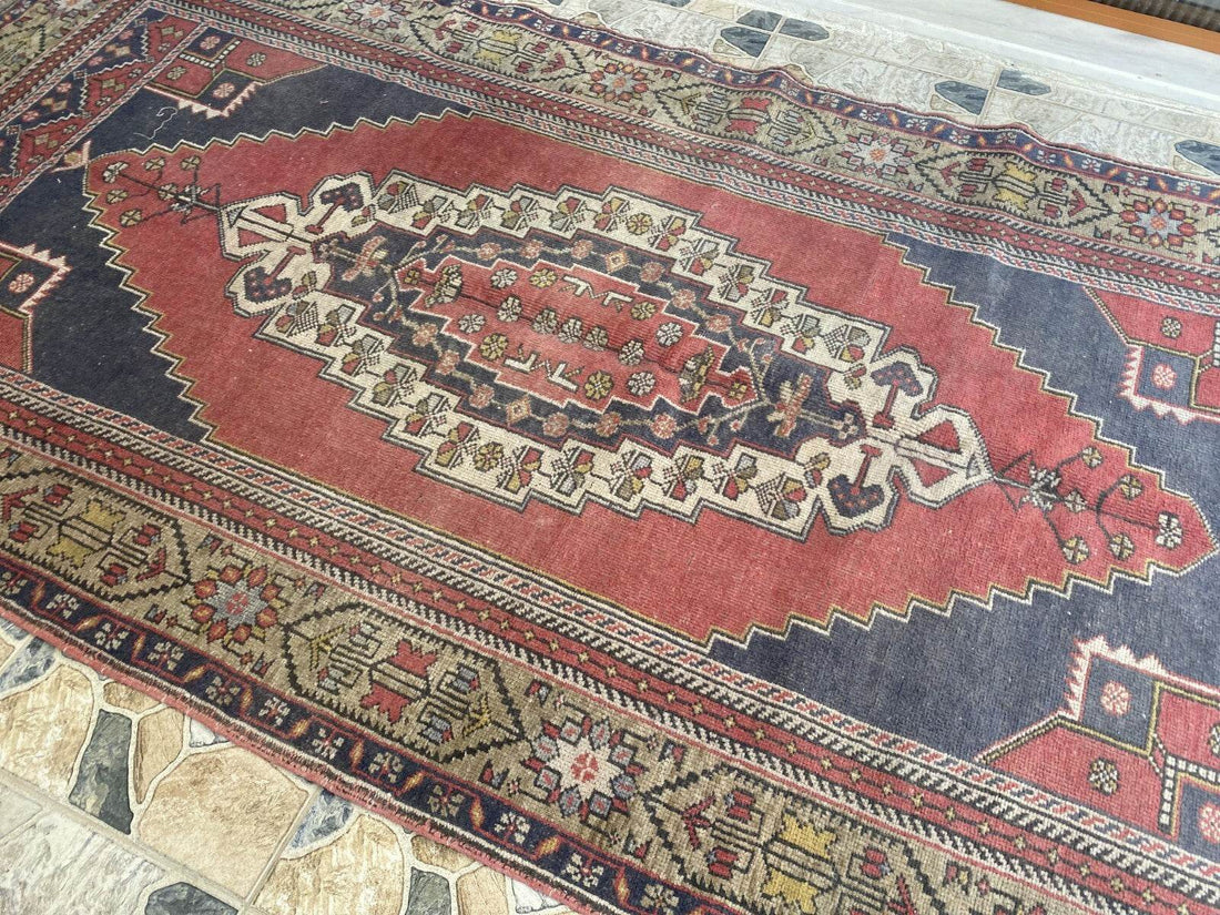 Vintage Turkish Oushak Rug, 5.0x9.7 ft Red Handmade Wool Antique Tribal Area Rug