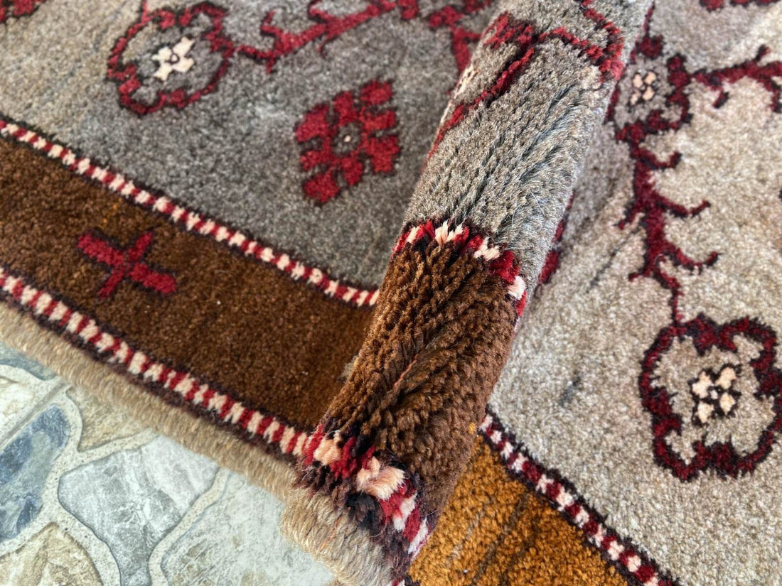 Vintage Kurdish Oushak Rug, 1980s Turkish Anatolian Hand-Knotted Wool Runner Rug