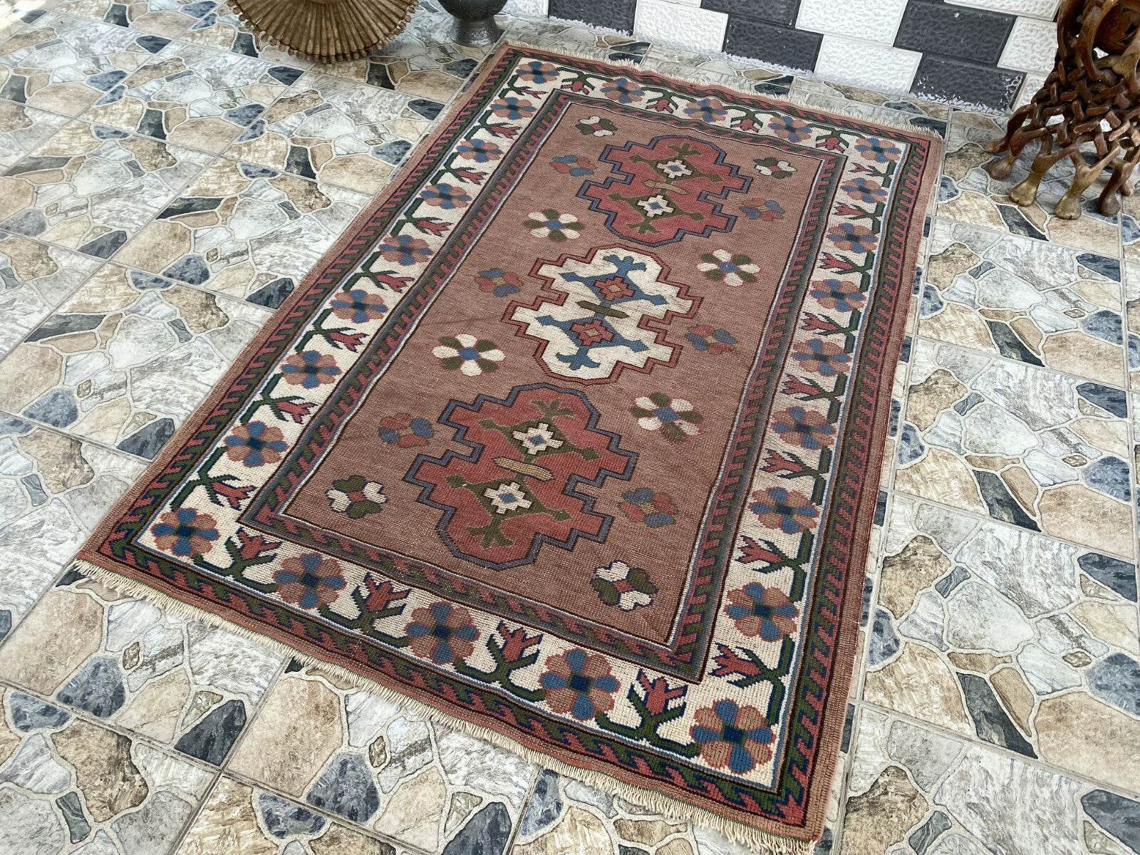 Turkish Kurdish Vintage Rug | 4.3 x 6.5 ft | Hand-knotted Anatolian Tribal Geometric