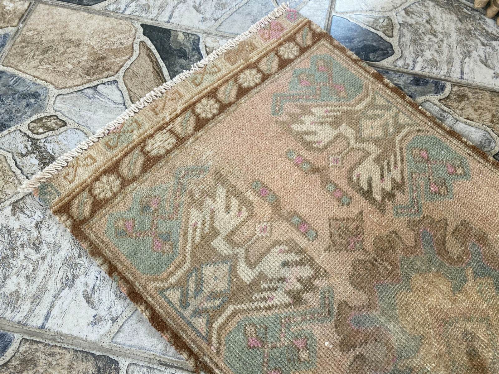 Distressed Vintage Turkish Rug Faded Pastel Wool Boho Accent Mat Runner 1x3 ft