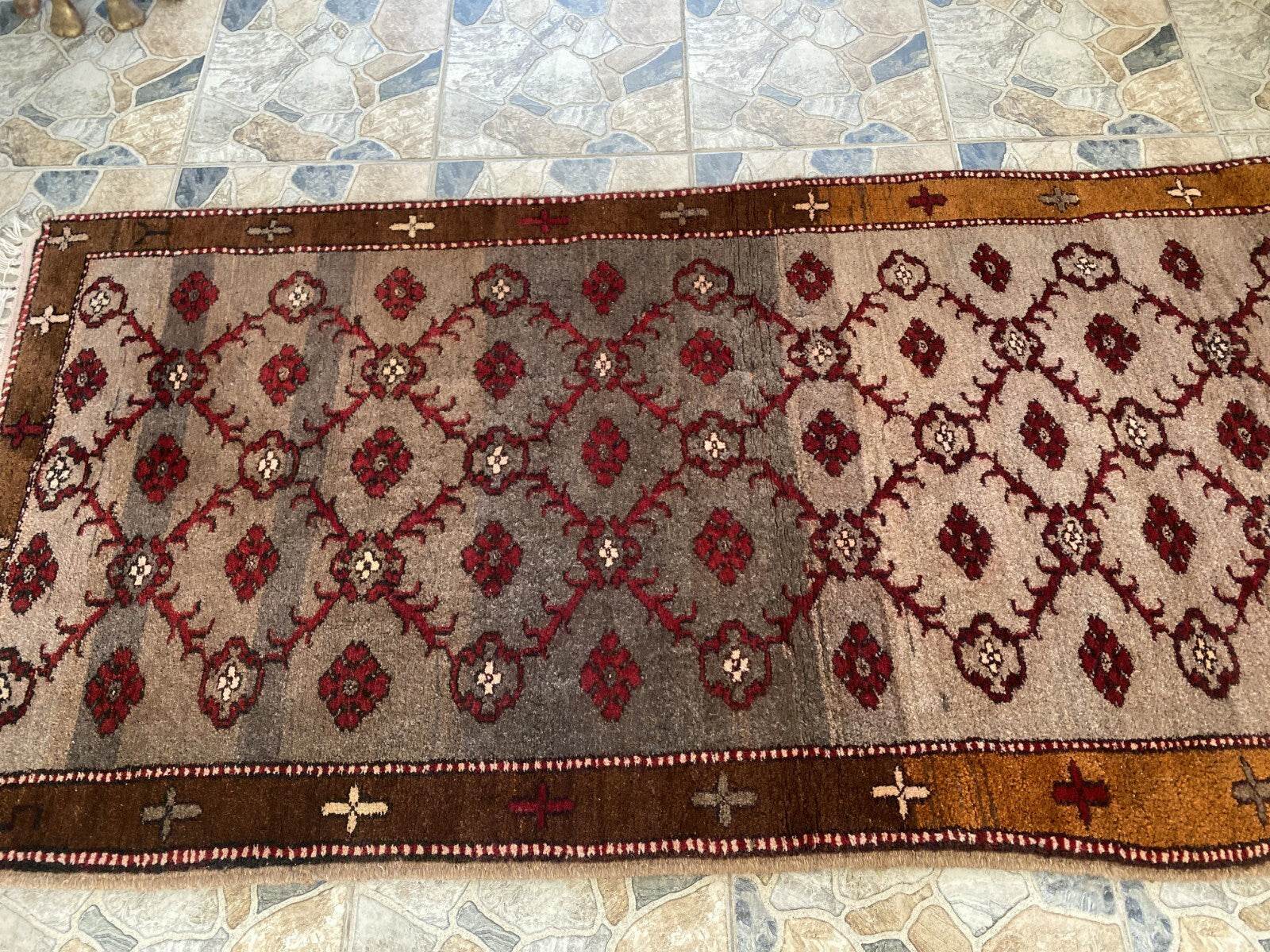 Vintage Kurdish Oushak Rug, 1980s Turkish Anatolian Hand-Knotted Wool Runner Rug