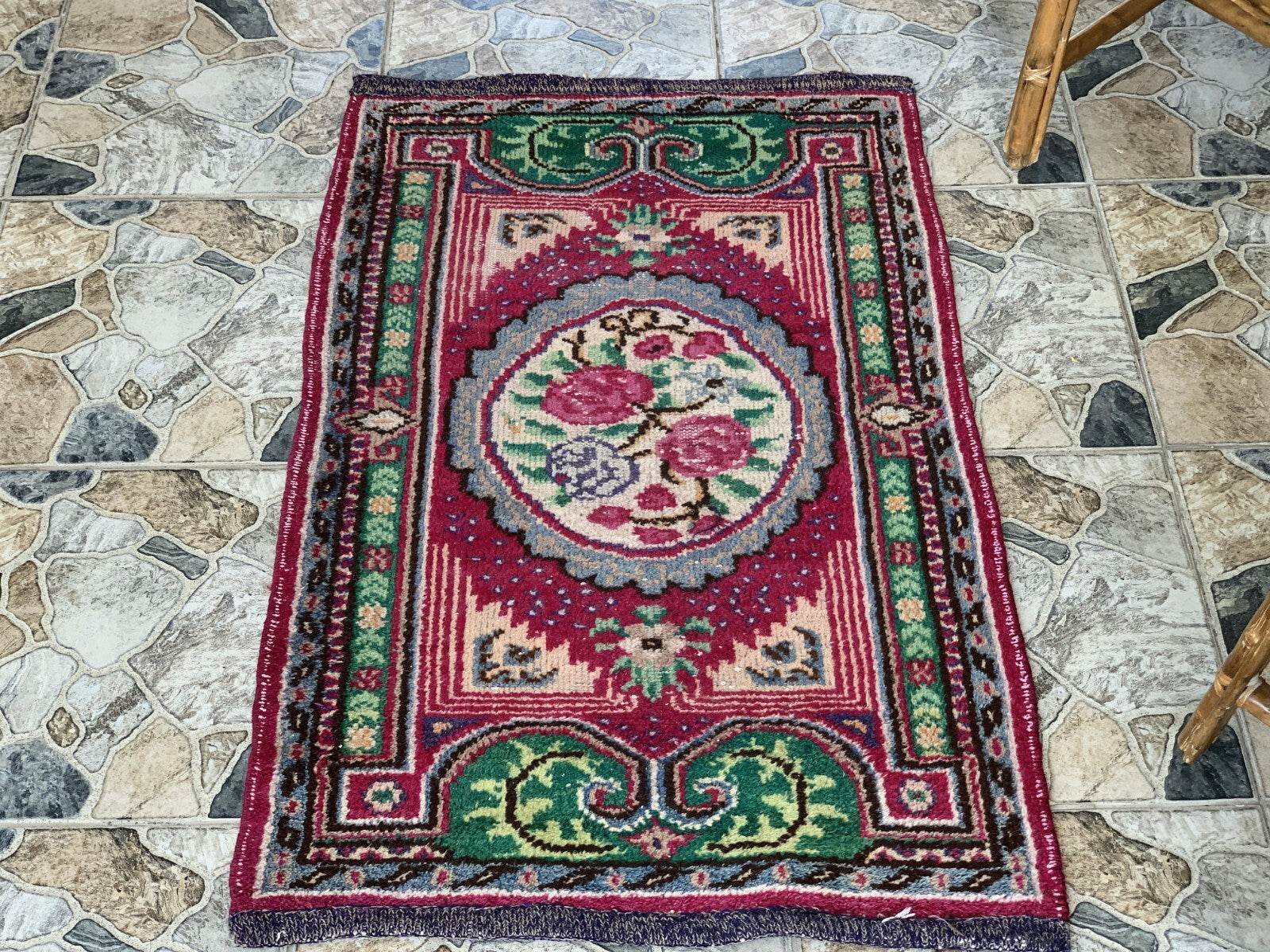 Small Turkish Vintage Oushak Rug Handmade Farmhouse Geometric Wool Rug 2.5x4.1ft