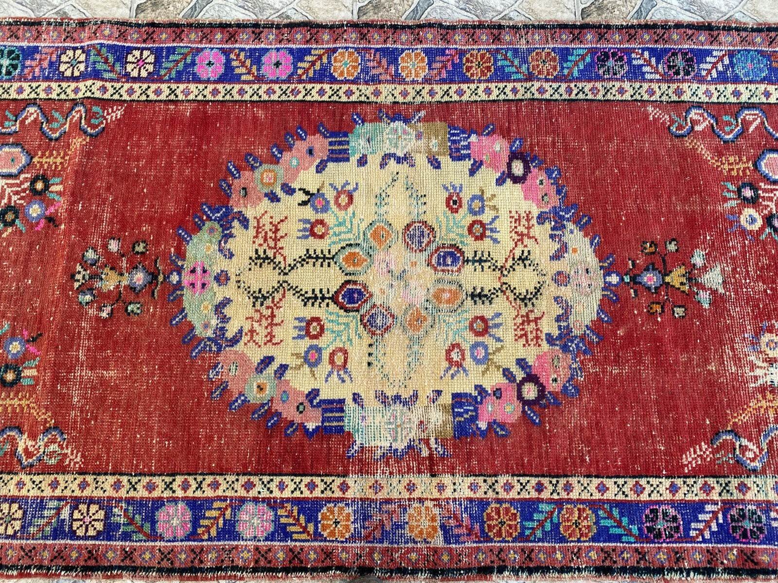 Geometric Turkish Vintage Rug, Tribal Handmade Anatolian Village Rug 3.3x6.8 ft