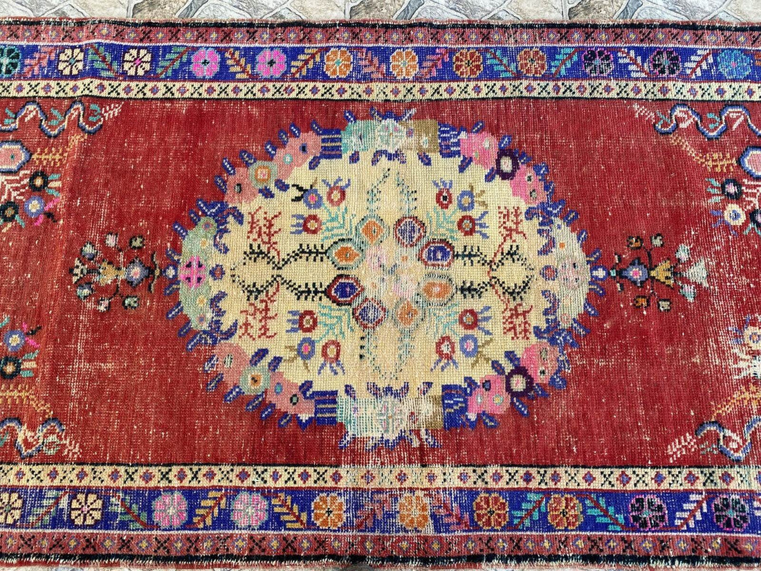 Geometric Turkish Vintage Rug, Tribal Handmade Anatolian Village Rug 3.3x6.8 ft