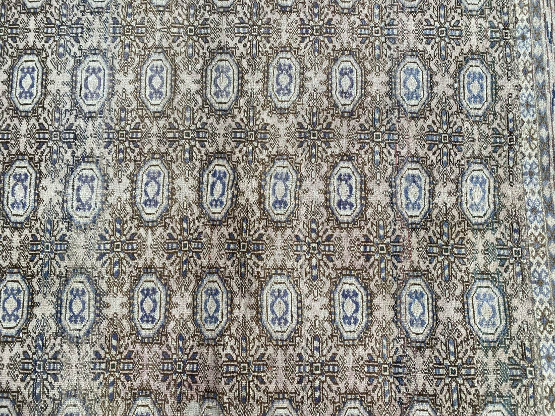 Vintage Oushak Farmhouse Rug, Turkish Anatolian Handknotted Wool Runner 3x9 ft
