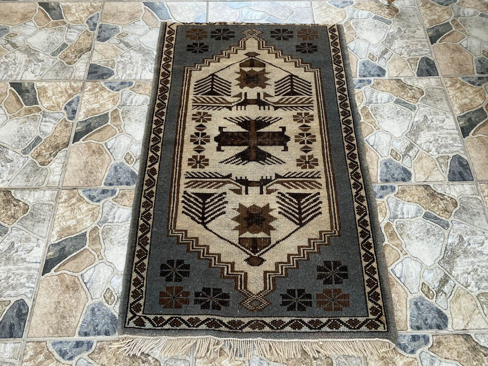 Vintage Turkish Rug | 2.5 x 3.9 ft Hand-Knotted Wool Rustic Distressed Anatolian