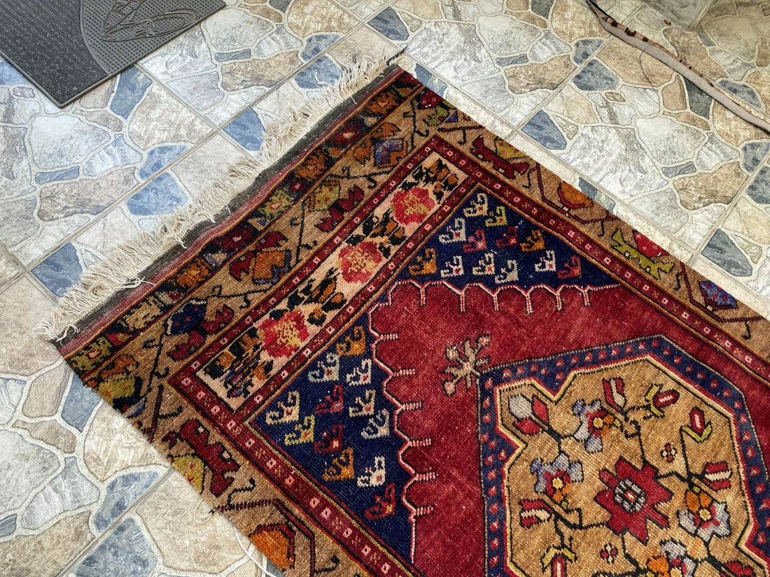 Vintage Anatolian Area Rug | 2.9x7.7 ft Handwoven Wool Antique Farmhouse Carpet