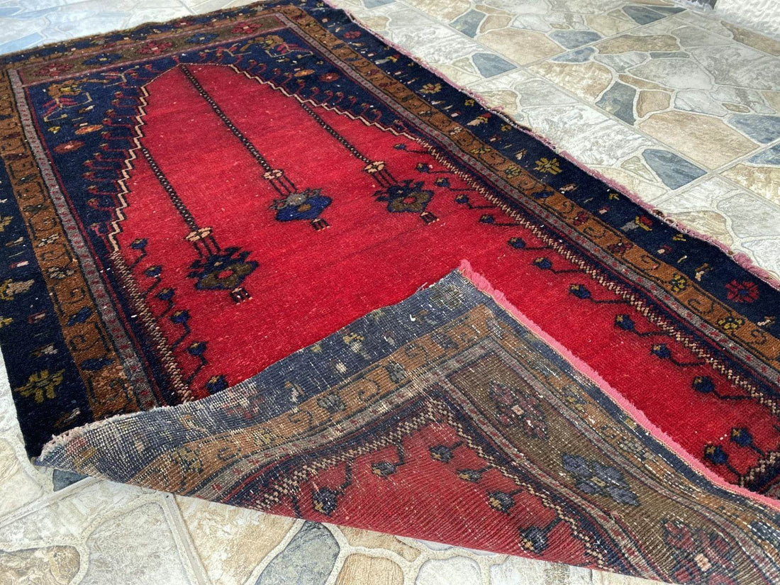 Vintage Hand-Knotted Wool Rug 2.6 x 5.2 ft Nomadic Faded Anatolian Prayer Carpet