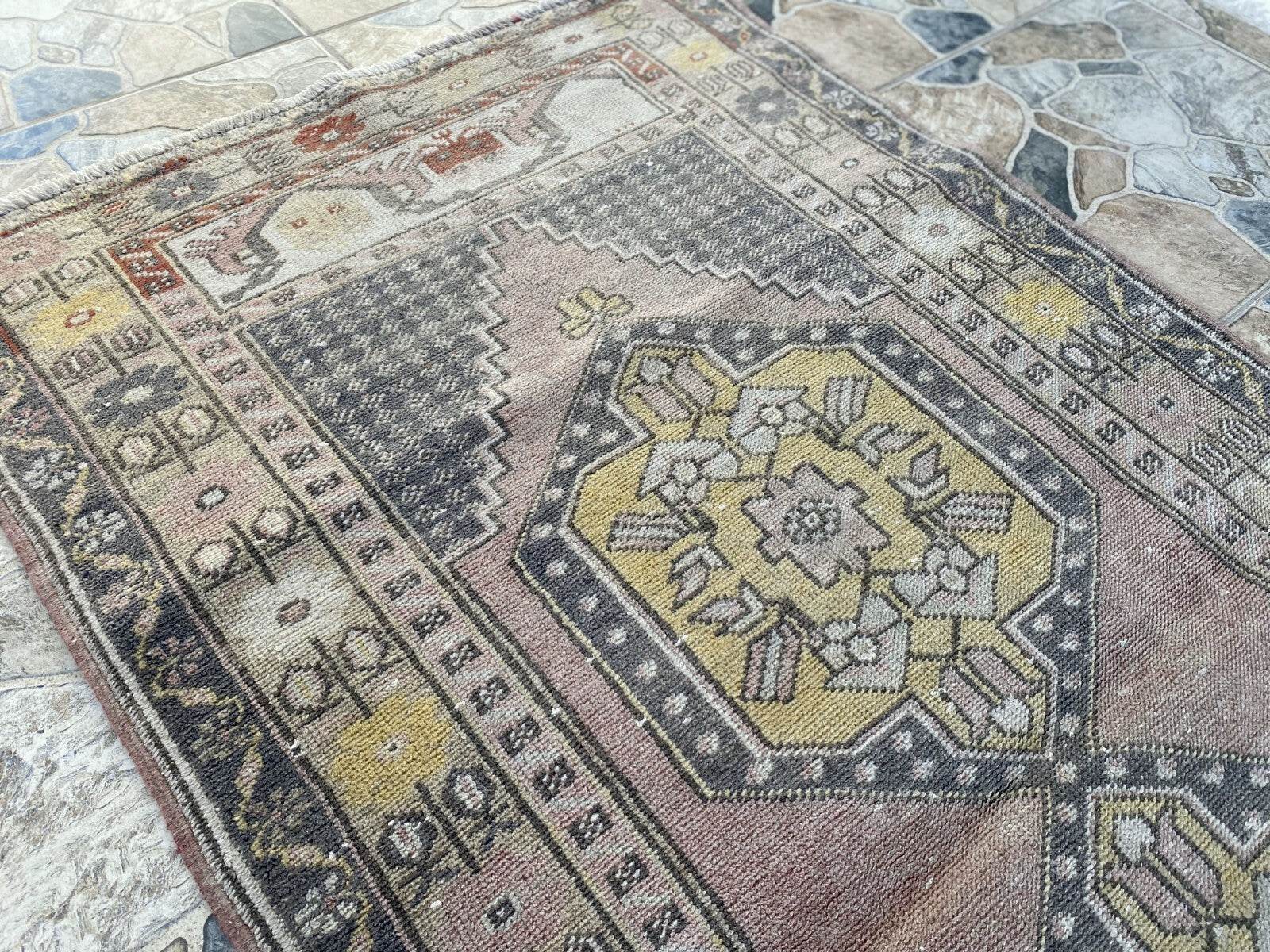 Geometric Turkish Vintage Rug | Handwoven Anatolian Area 1960s Wool Authentic