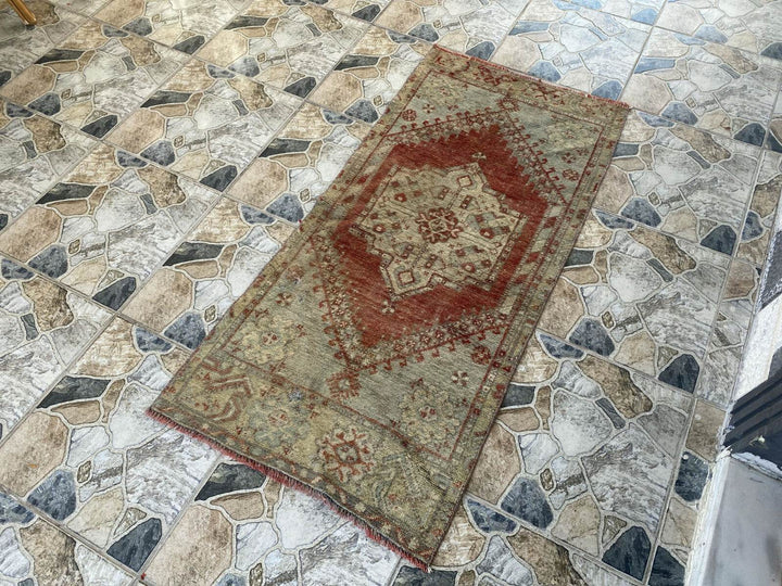 Tribal Geometric Vintage Turkish Rug Farmhouse Handmade Oriental Home 2.3x4.8 ft