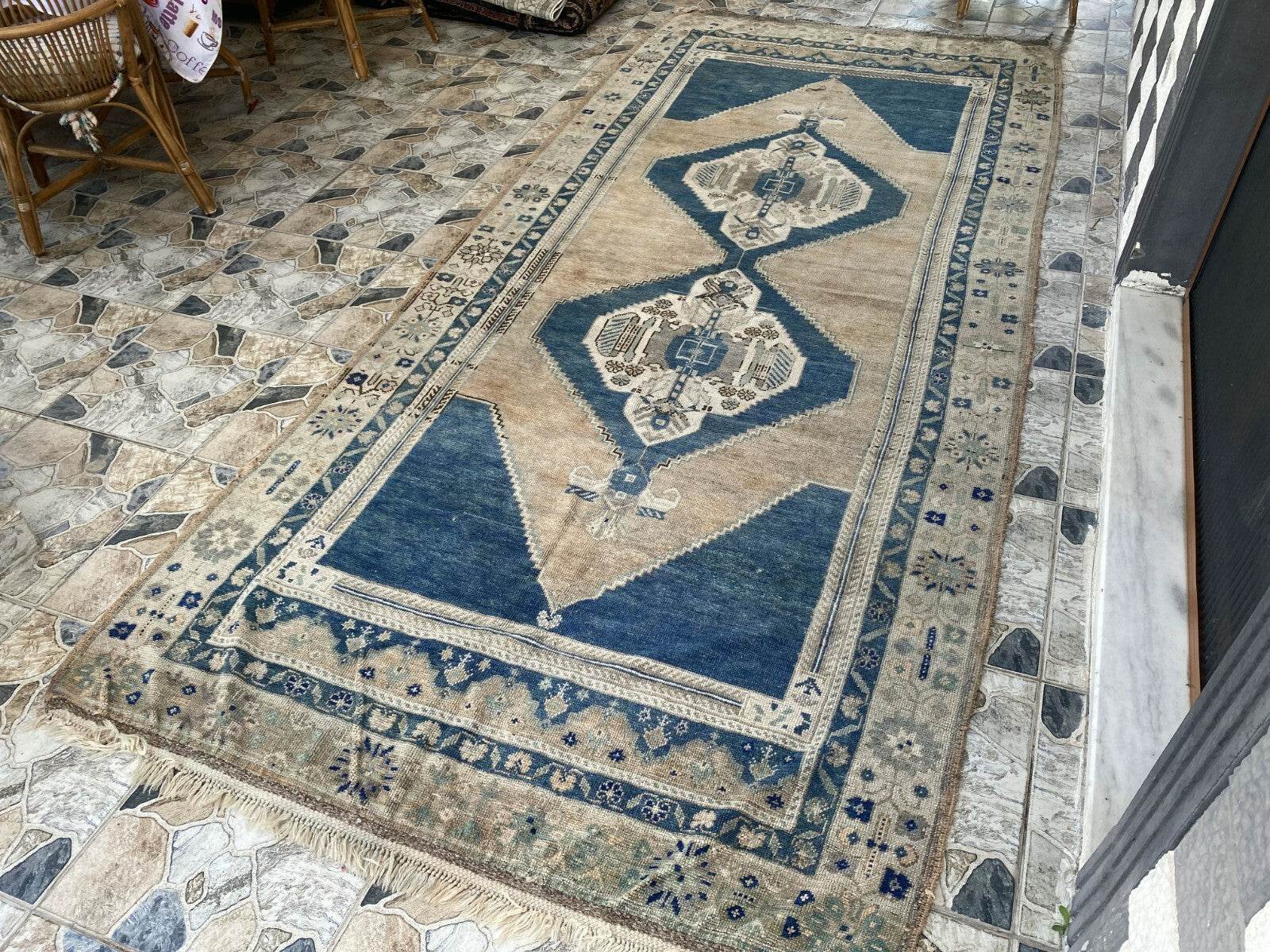 Vintage Turkish Rug | Farmhouse Handmade Wool Farmhouse Carpet Antique 5x11 ft