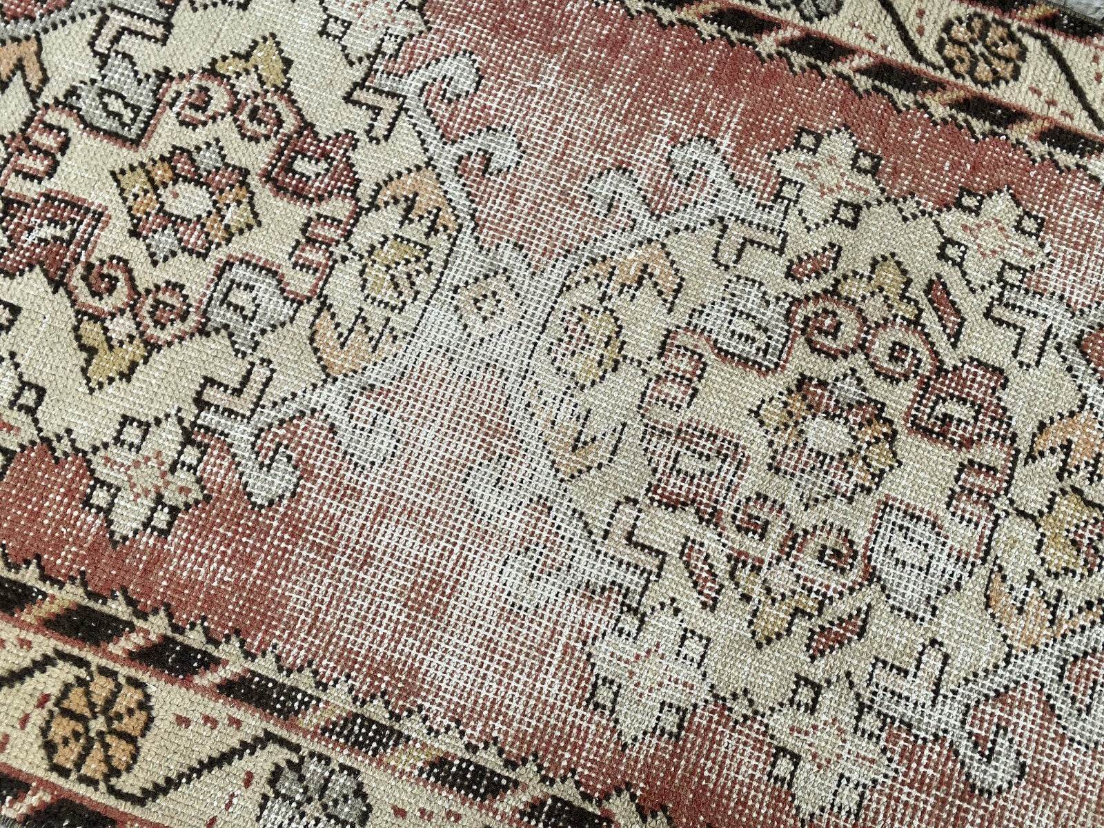 Vintage Turkish Wool Rug, Bohemian Geometric Farmhouse Handmade Runner Rug 3x9ft