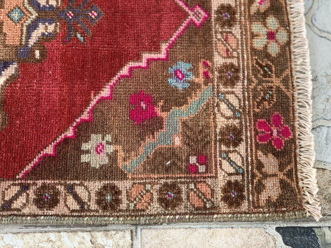 Vintage Turkish Oushak Rug, Geometric Farmhouse Antique Anatolian Rug 1.8x3.4ft