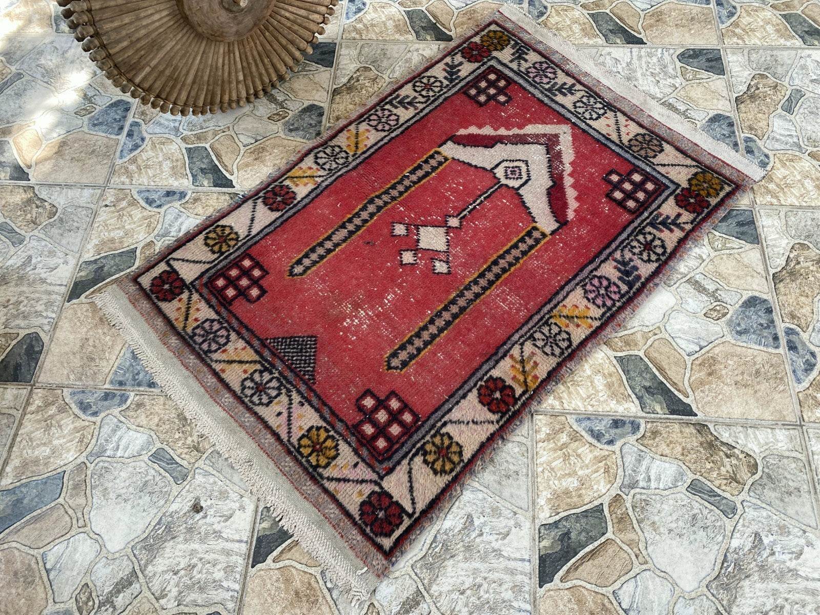 Vintage Turkish Oushak Prayer Rug | 2x3 ft | Hand-Knotted Wool Anatolian Tribal