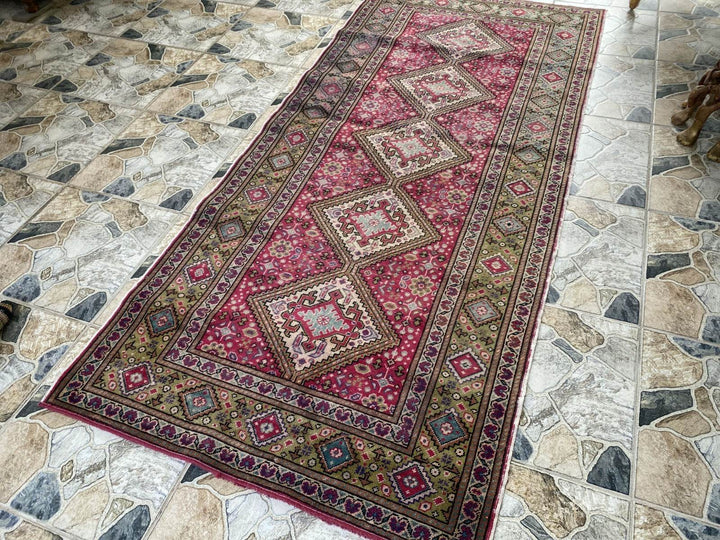 Vintage Turkish Rug 3.5 x 7.9 ft – Hand-Knotted Wool Rug, Area Anatolian Carpet