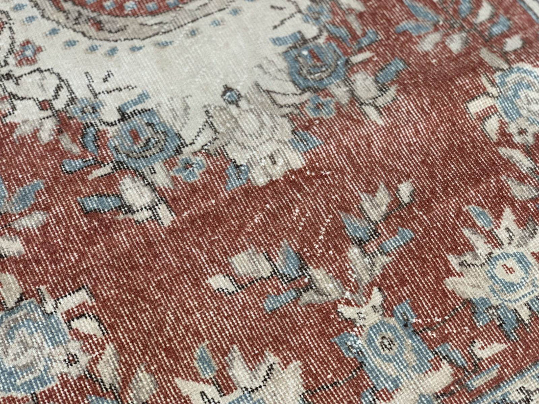 Turkish Vintage Geometric Rug,Farmhouse Vintage Anatolian Village Rug 3.9x6.9 ft