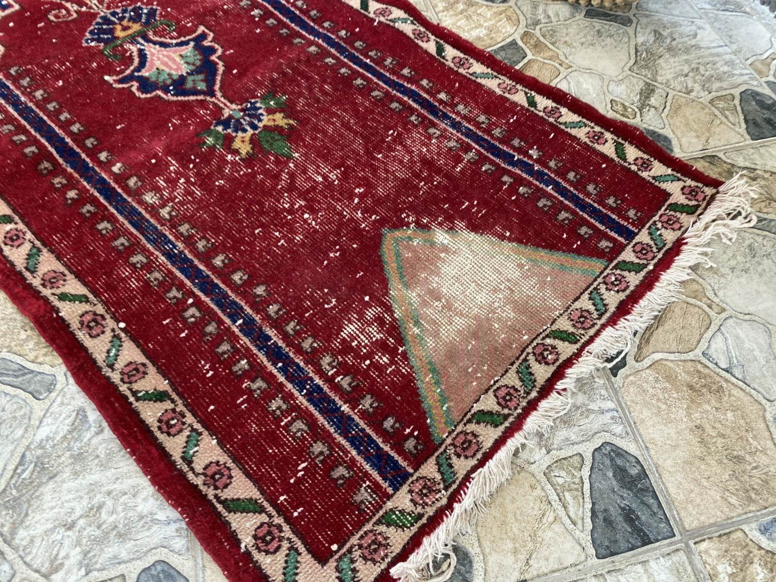 Pre 1980’s ANTIQUE ANATOLIAN FARMHOUSE RUG - GEOMETRIC PRAYER TURKISH VINTAGE