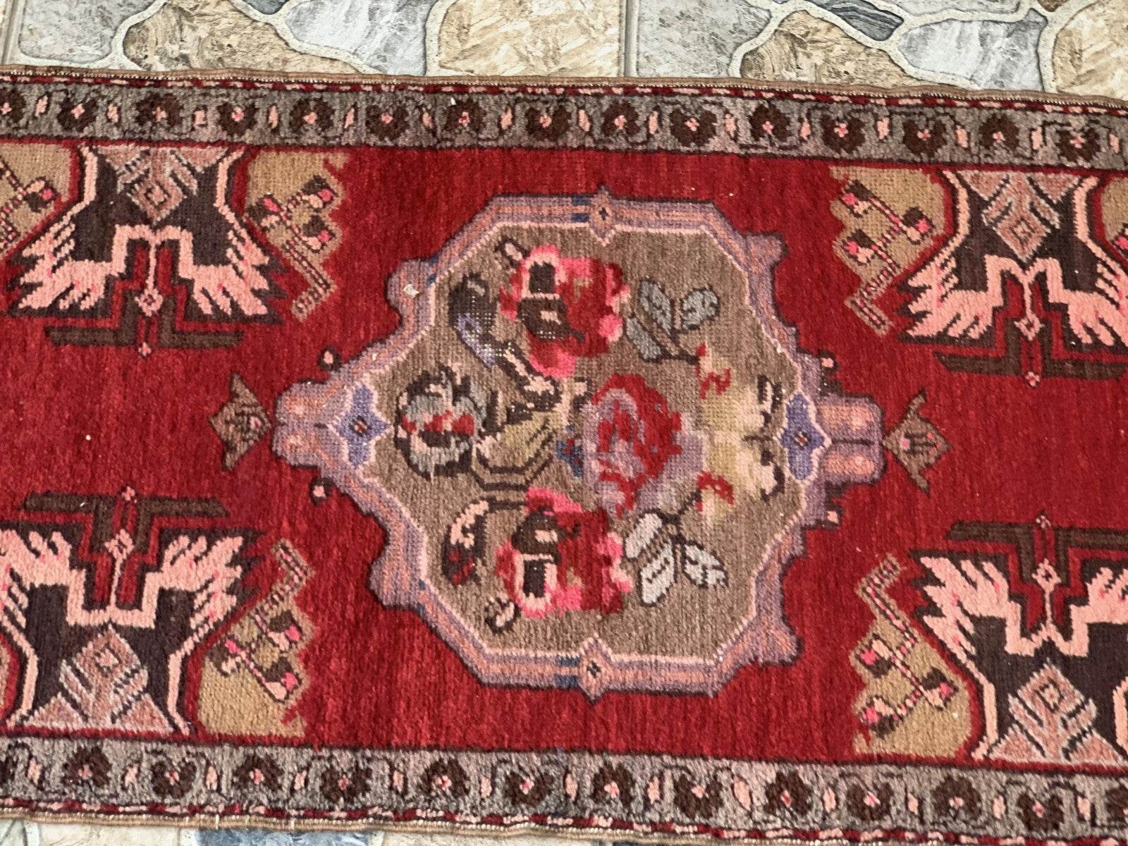 Vintage Tribal Handmade Wool Farmhouse Carpet Antique Turkish Rug 1.7 x 3.3 ft