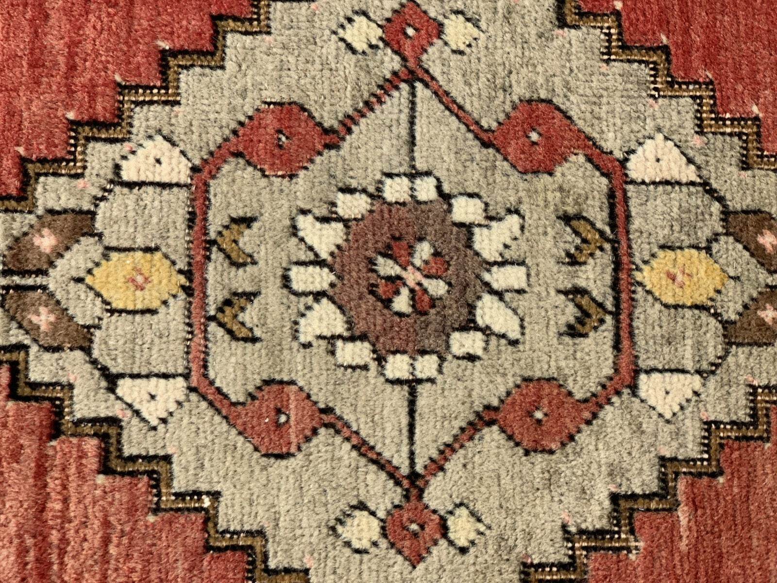 Turkish Vintage Small Oushak Rug, Wool Farmhouse Handmade Geometric Rug, 1.7x3.4