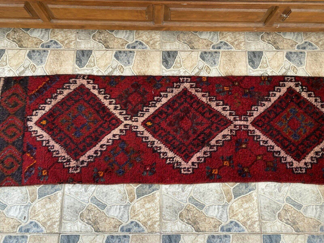 Vintage Kurdish Wool Runner, 1970s Handwoven TribalTurkish Red Rug 1'9'' x 5'6''