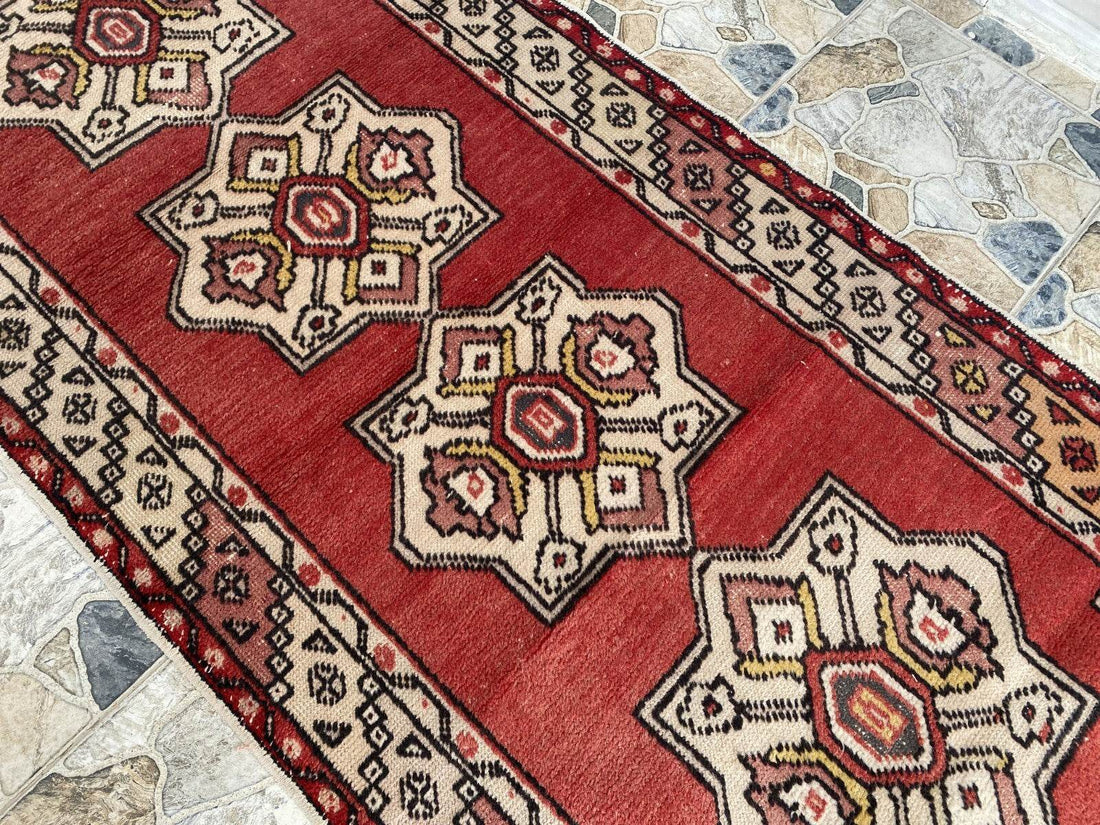 Vintage Turkish Rug | Tribal Handmade Wool Farmhouse Antique Runner 3.2ftx9.2 ft