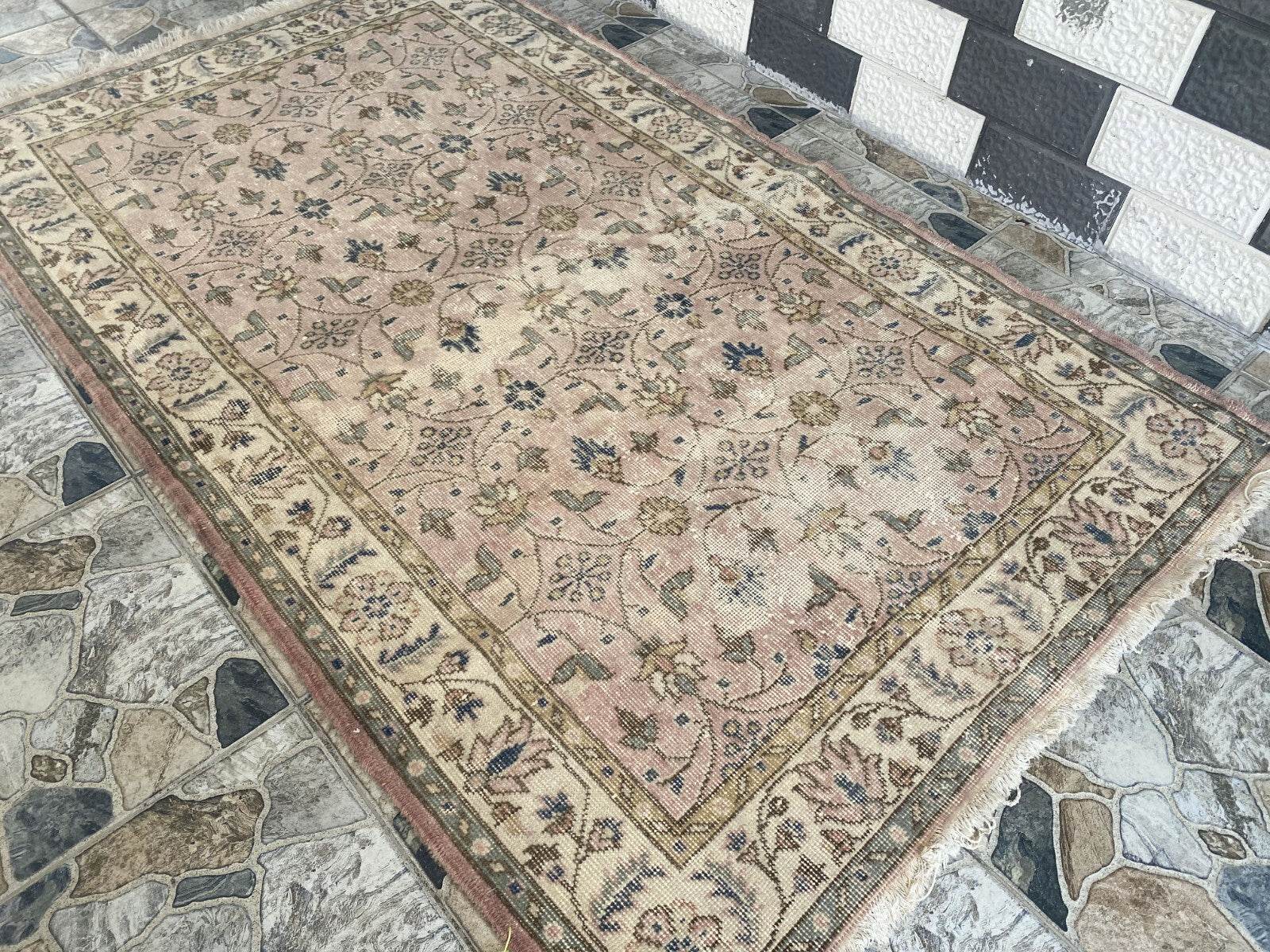 Turkish Vintage Rug | Antique Farmhouse Tribal Handmade Wool Carpet 4.1x6.9 ft