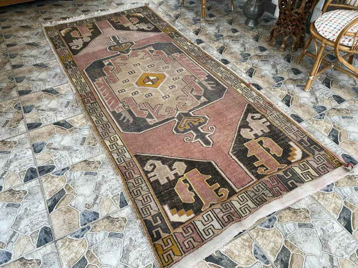 Vintage Turkish Runner Rug | 4.4 x 9.5 ft Hand-Knotted Wool Red & Floral Design