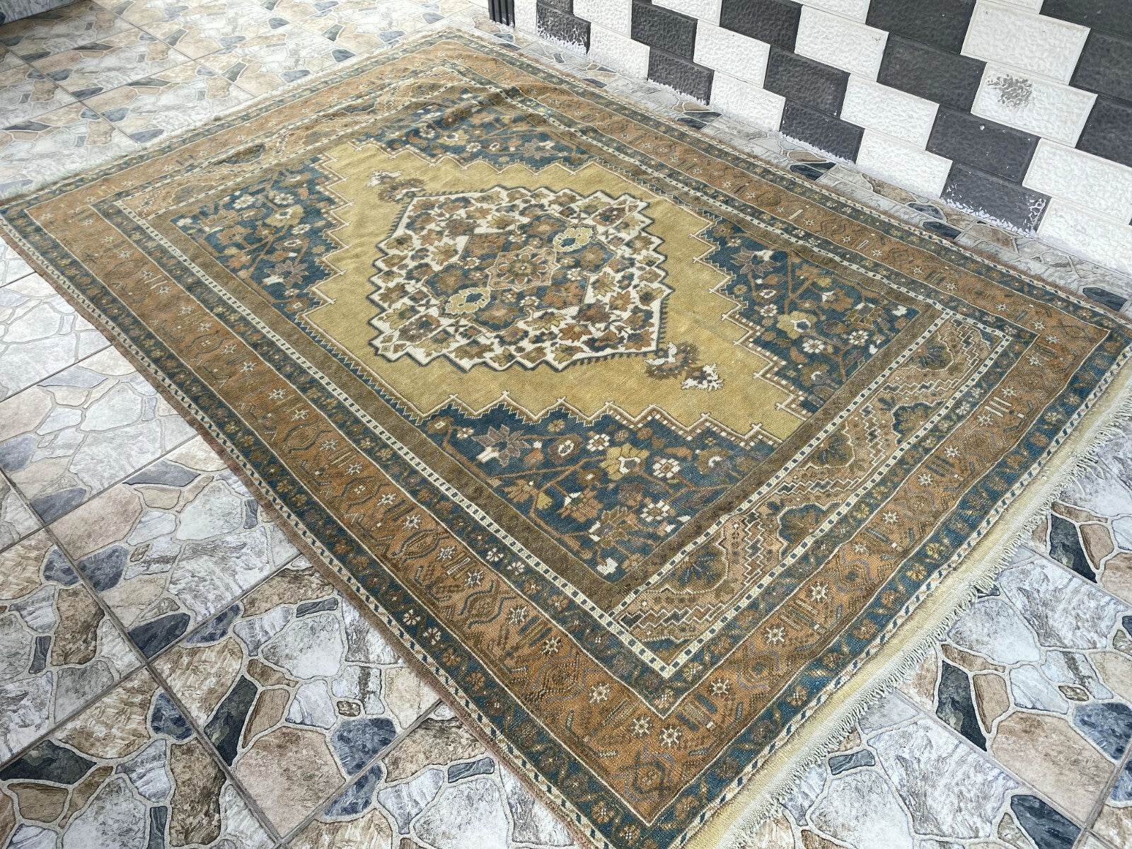 Vintage Turkish Oushak Rug | Anatolian Antique Taspinar Hand-Knotted Wool 1960s 6x8 ft