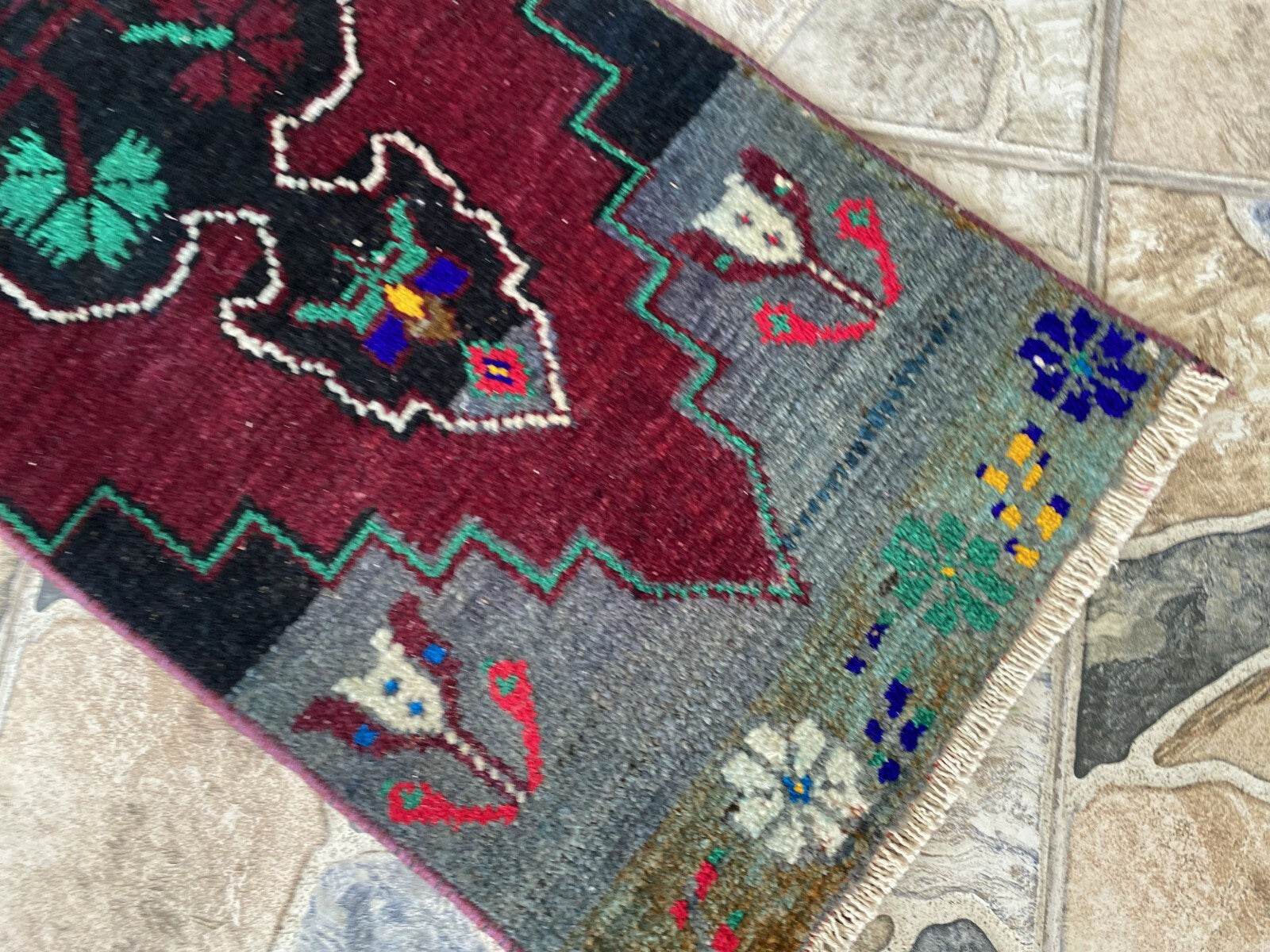 1.2x3.4 ft Anatolian Medallion Runner - Vintage Farmhouse Hand-Knotted Wool Rug