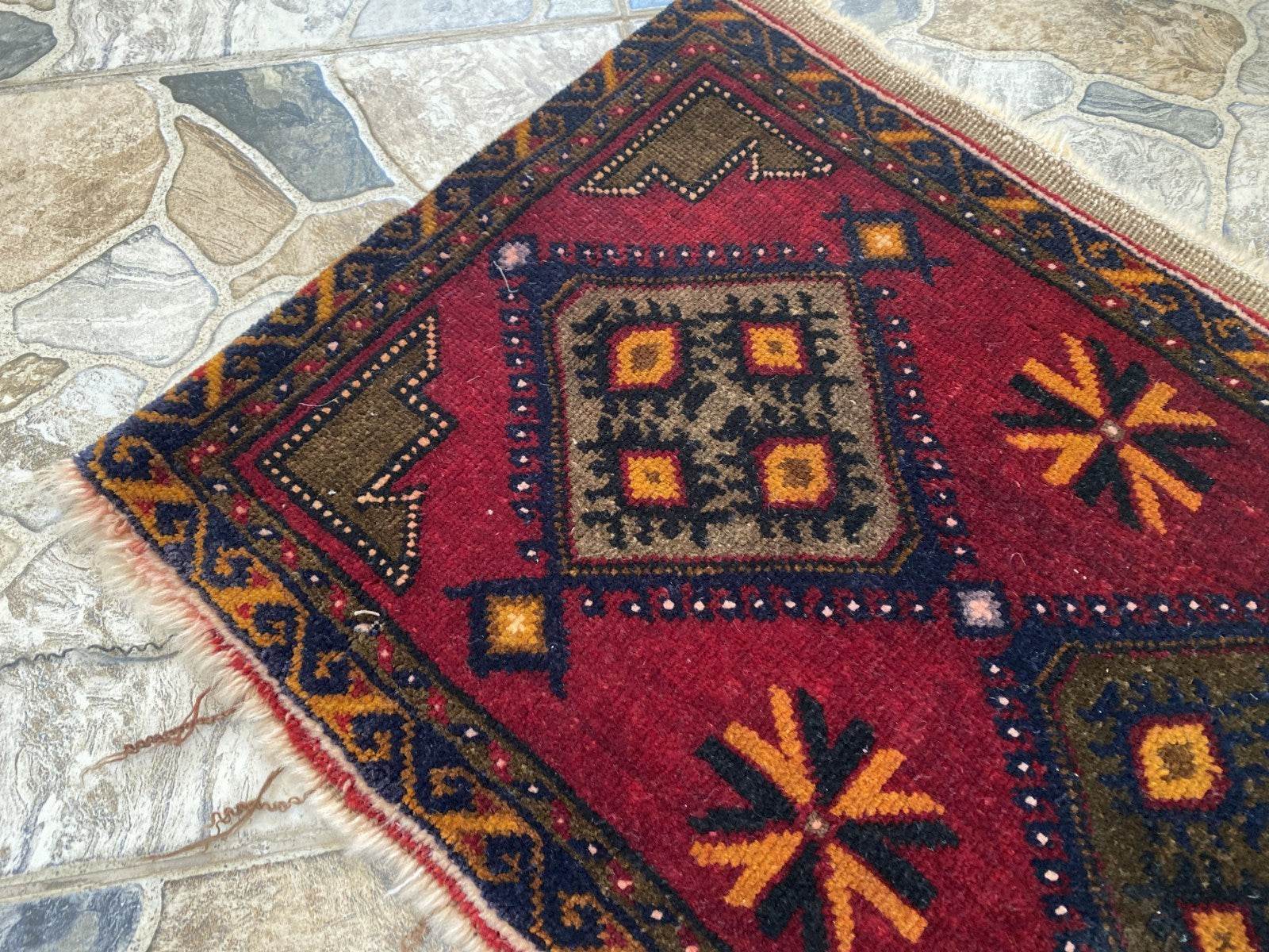 Vintage Turkish Wool Rug, Antique Hand-Knotted Geometric Oushak Small Runner 1x3