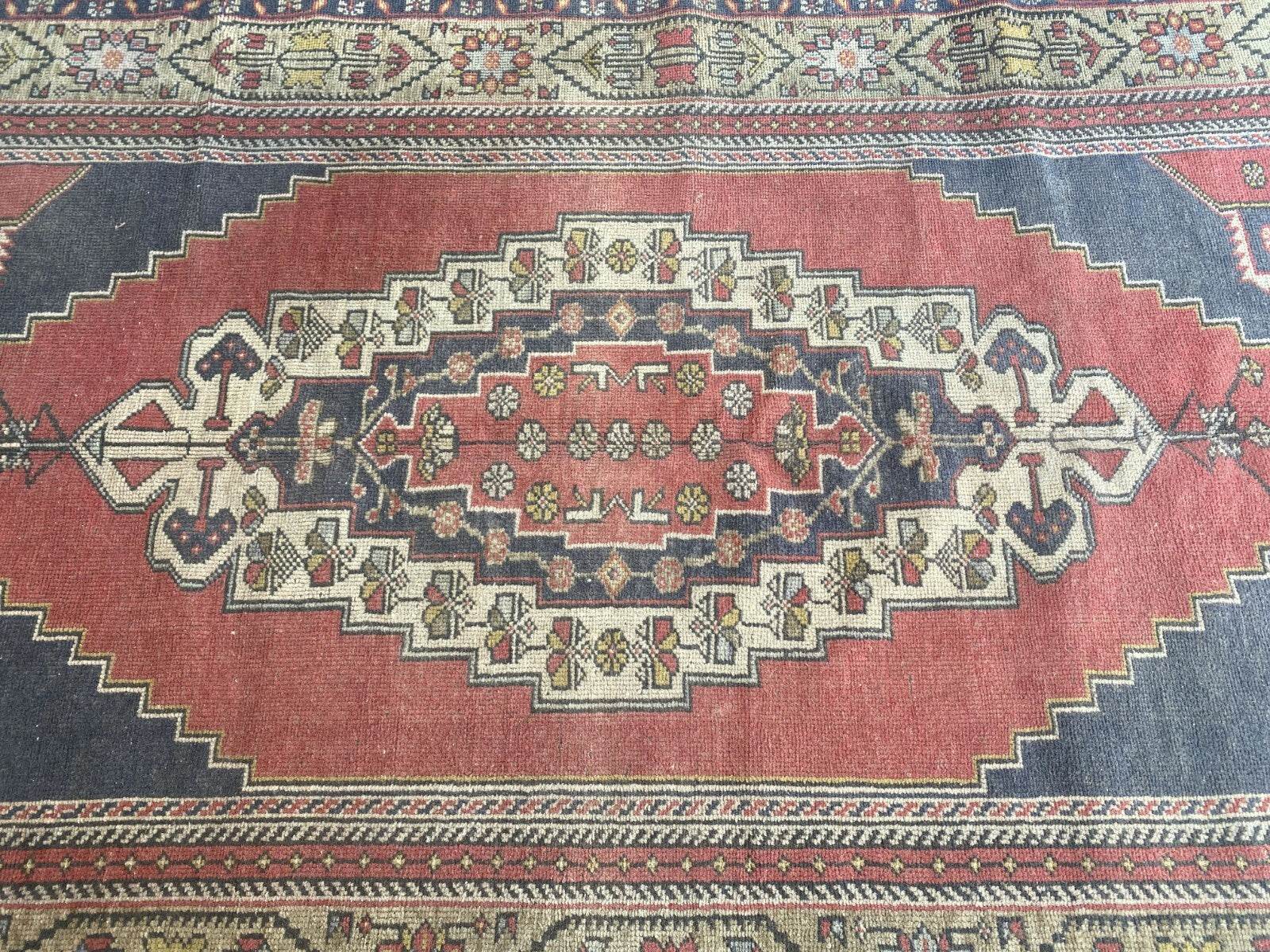 Vintage Turkish Oushak Rug, 5.0x9.7 ft Red Handmade Wool Antique Tribal Area Rug