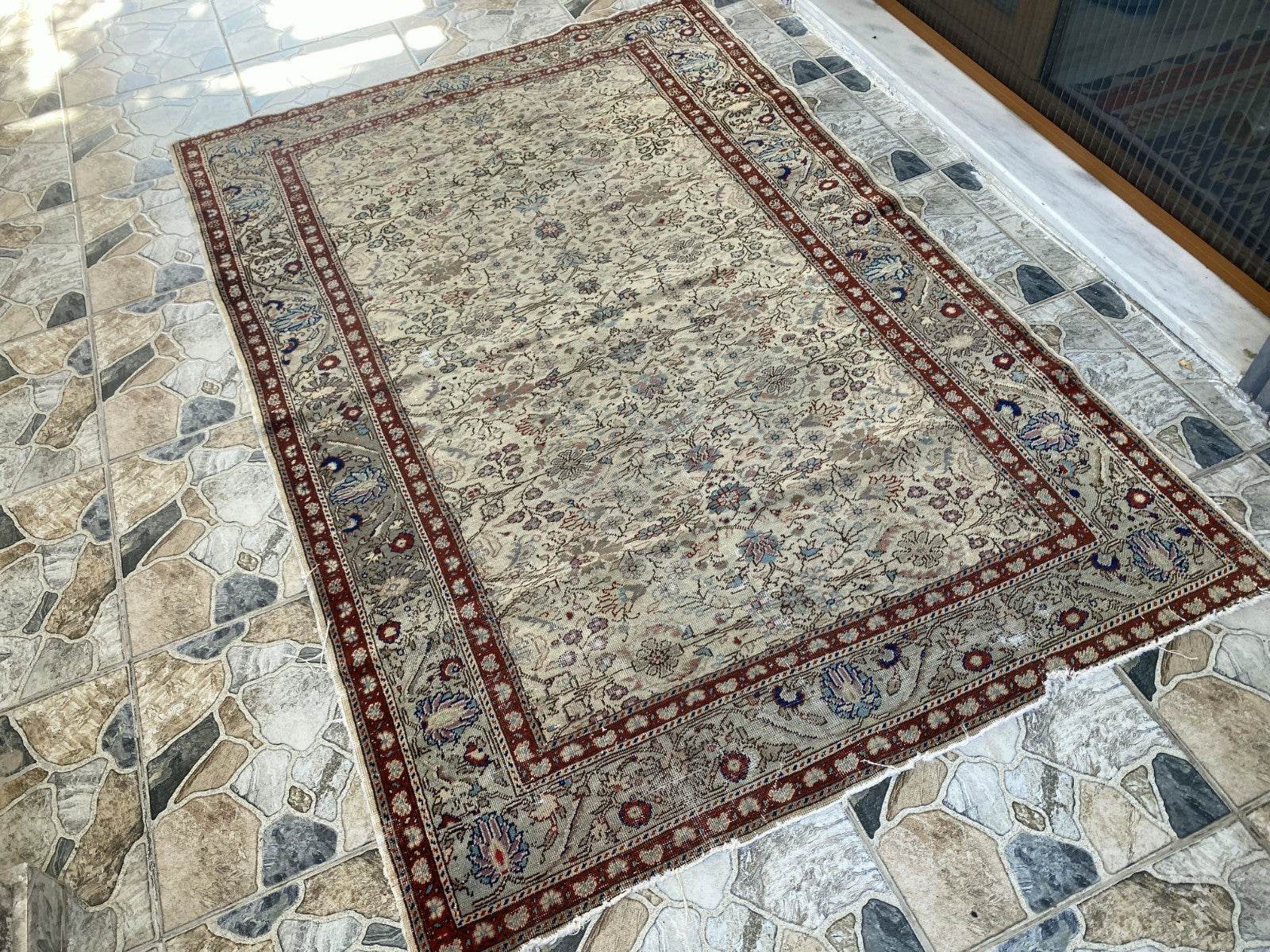 Vintage Anatolian Area Rug | 4.5x6.8 ft Antique Turkish Oushak | Faded Farmhouse