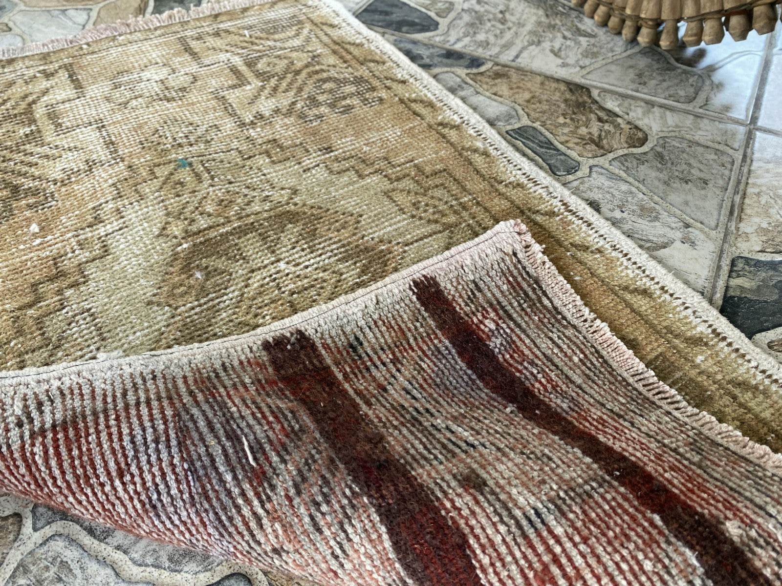 Vintage Turkish Oushak Rug | Pre-1970s Anatolian Farmhouse Carpet Geometric Rug