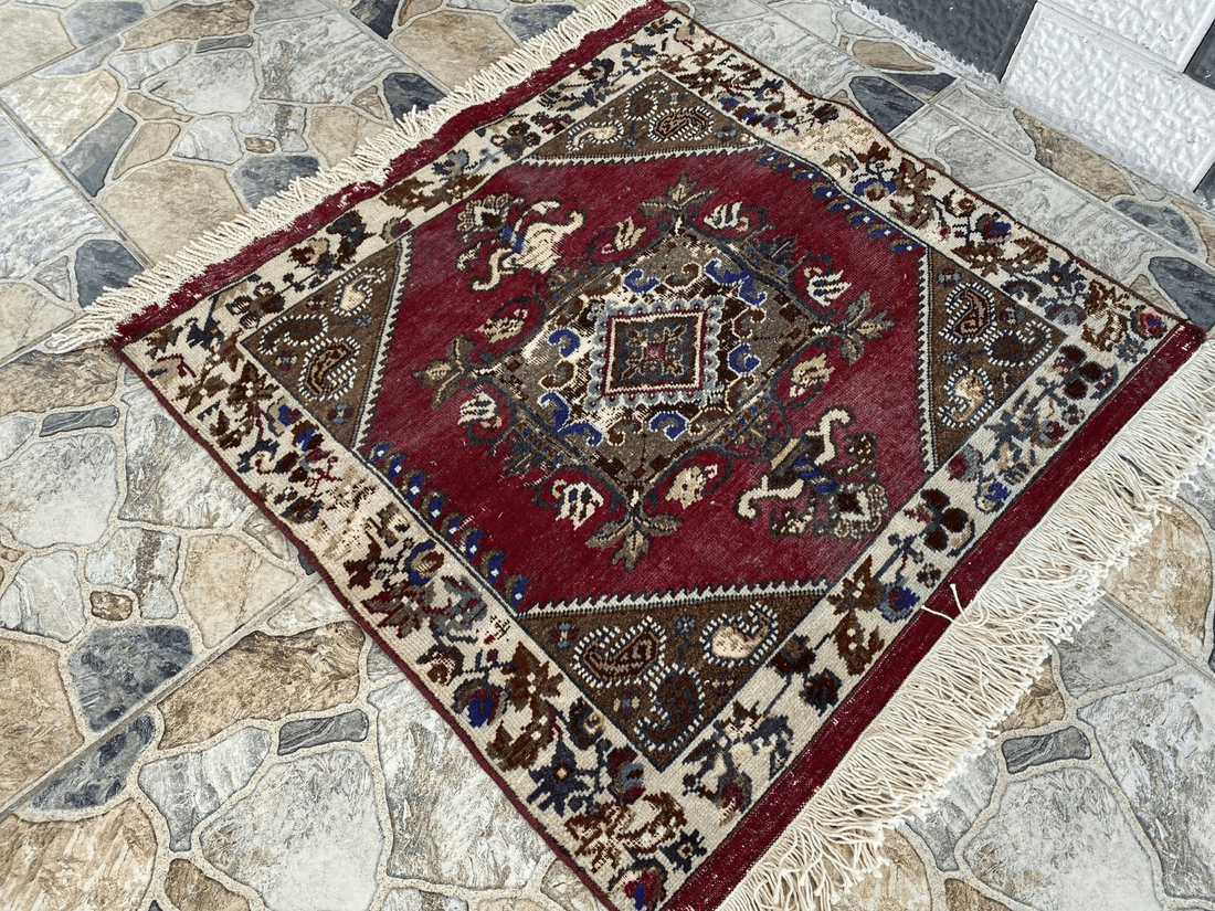 Vintage Turkish Rug | Tribal Handmade Wool Antique Farmhouse Carpet 2.8x2.6 ft