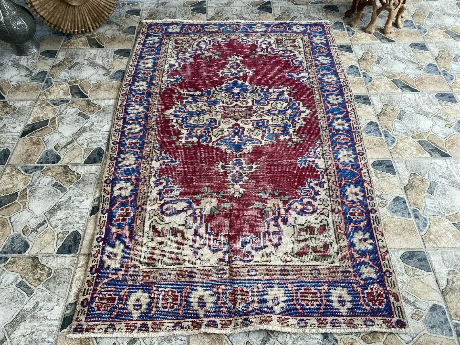 Pre 1970’s ANTIQUE ANATOLIAN FARMHOUSE RUG - GEOMETRIC TRIBAL TURKISH VINTAGE