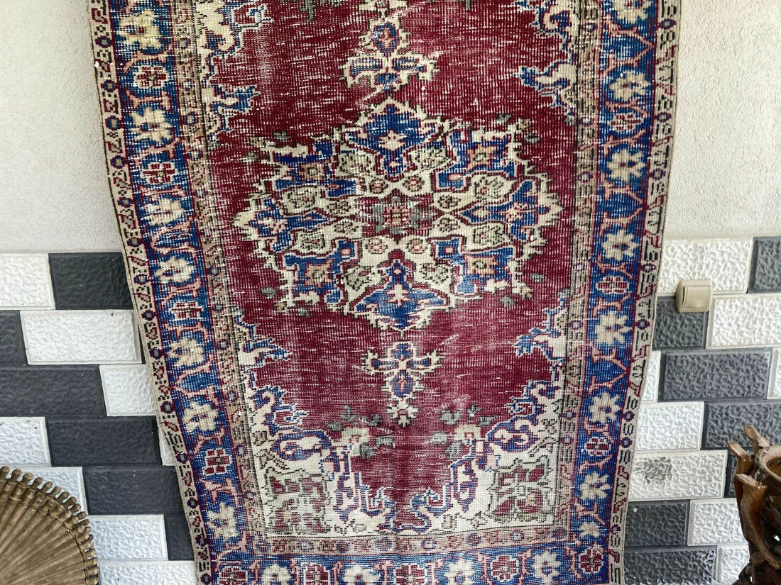 Pre 1970’s ANTIQUE ANATOLIAN FARMHOUSE RUG - GEOMETRIC TRIBAL TURKISH VINTAGE