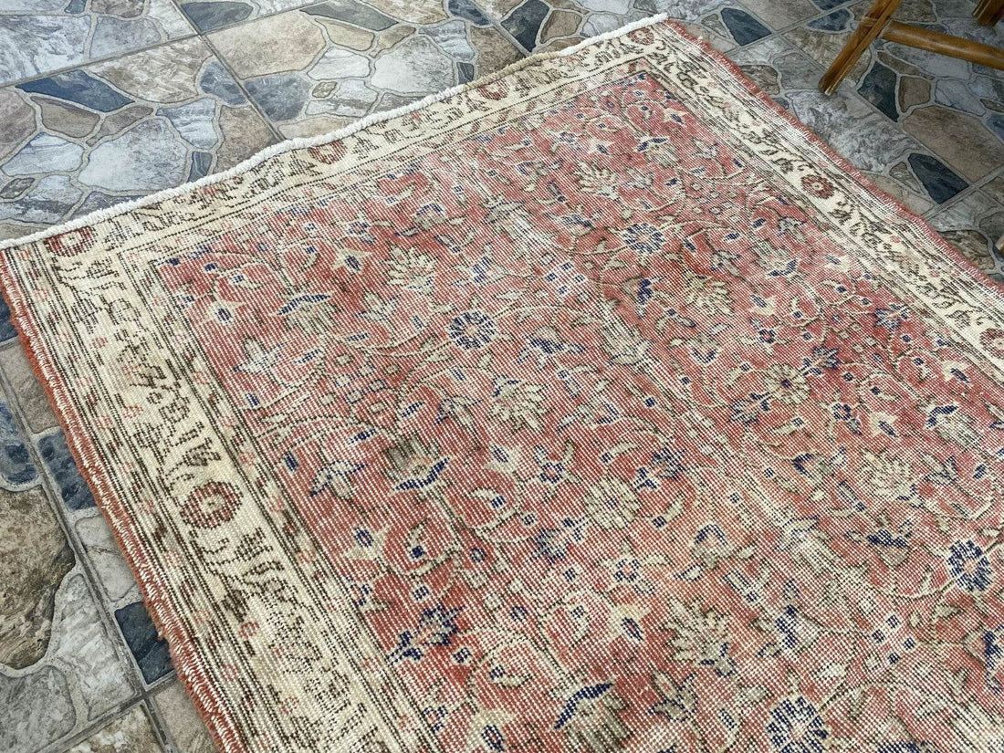 Geometric Turkish Vintage Rug,Farmhouse Handmade Anatolian Village Rug 3.8x6.2ft