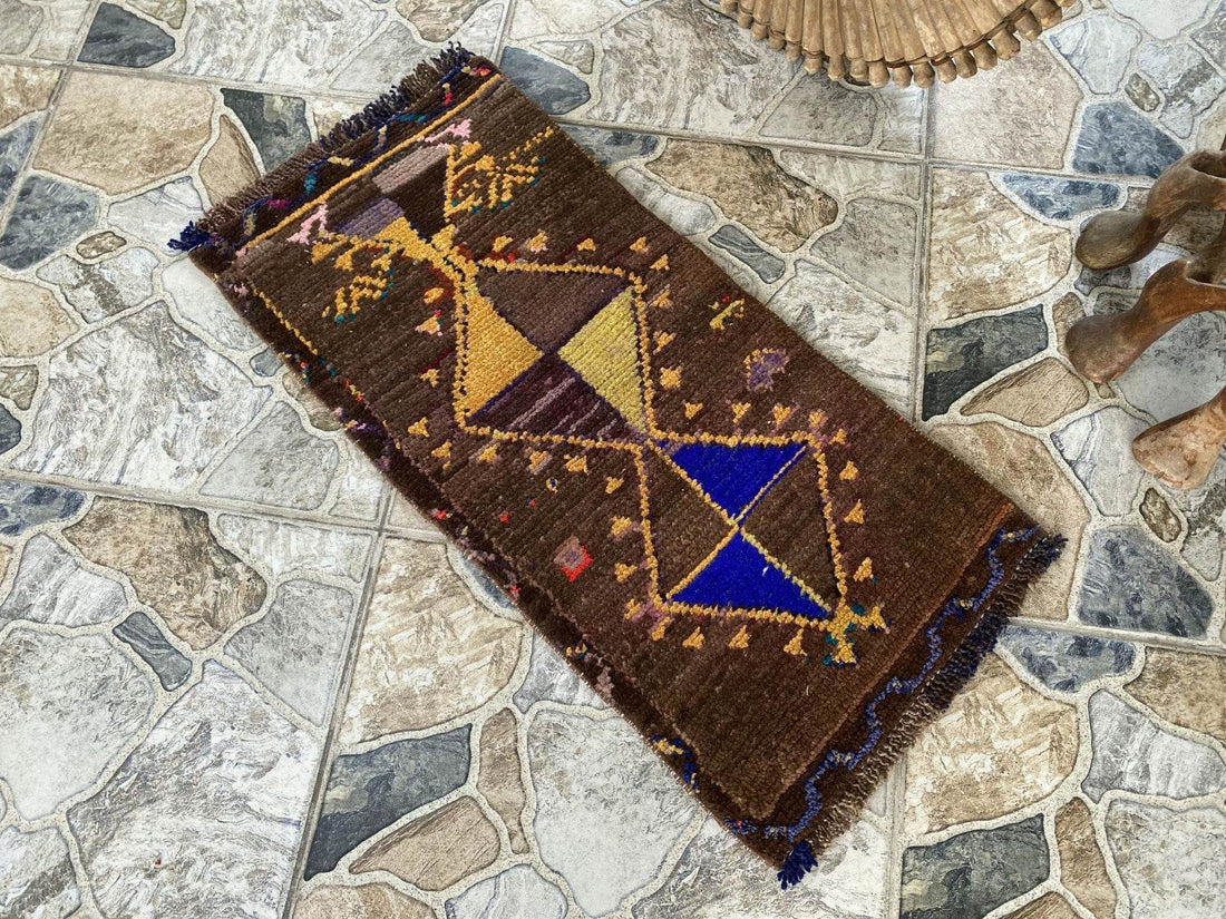 Vintage 1.2x2.5 ft Turkish Mini Rug | Hand-Knotted Wool Accent Mat Deep Red Rug