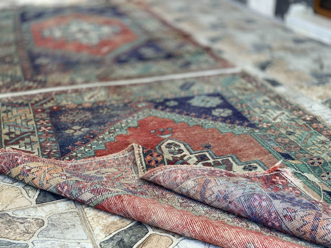 Vintage Turkish Rug | Tribal Wool Handmade Farmhouse Antique Twin 3.4ftx9.8 ft