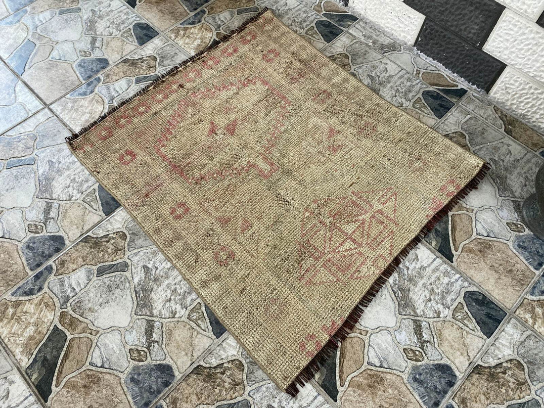 Vintage Turkish Rug 2.7 x 3 ft Hand-Knotted Wool Runner – Tribal Geometric Rug