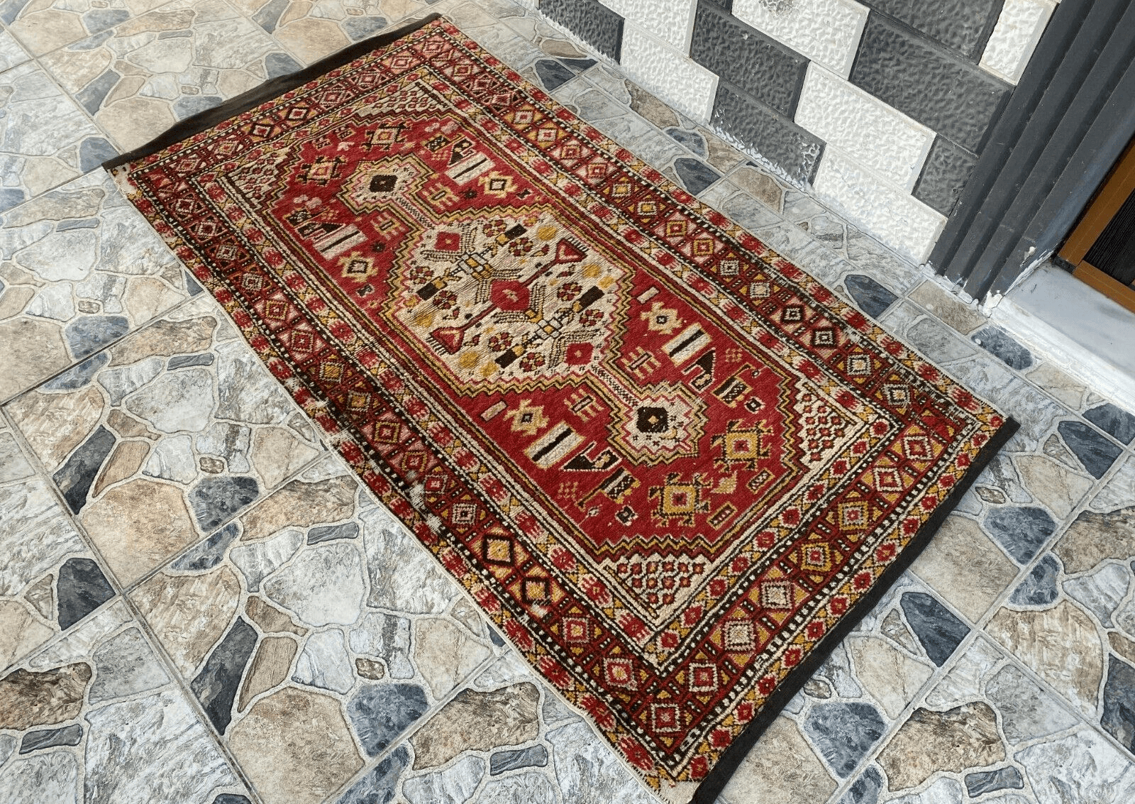 Vintage Oushak Turkish Rug, Antique Tribal Handmade Wool Farmhouse 1950s 2.8x5.3