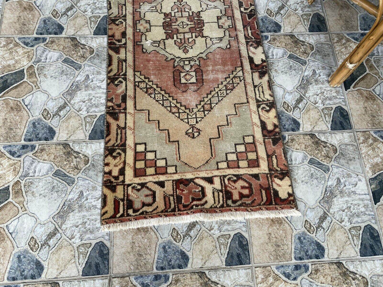 Vintage Rug | Wool Runner Antique Farmhouse Anatolian Handmade Turkish Rug 2x9ft