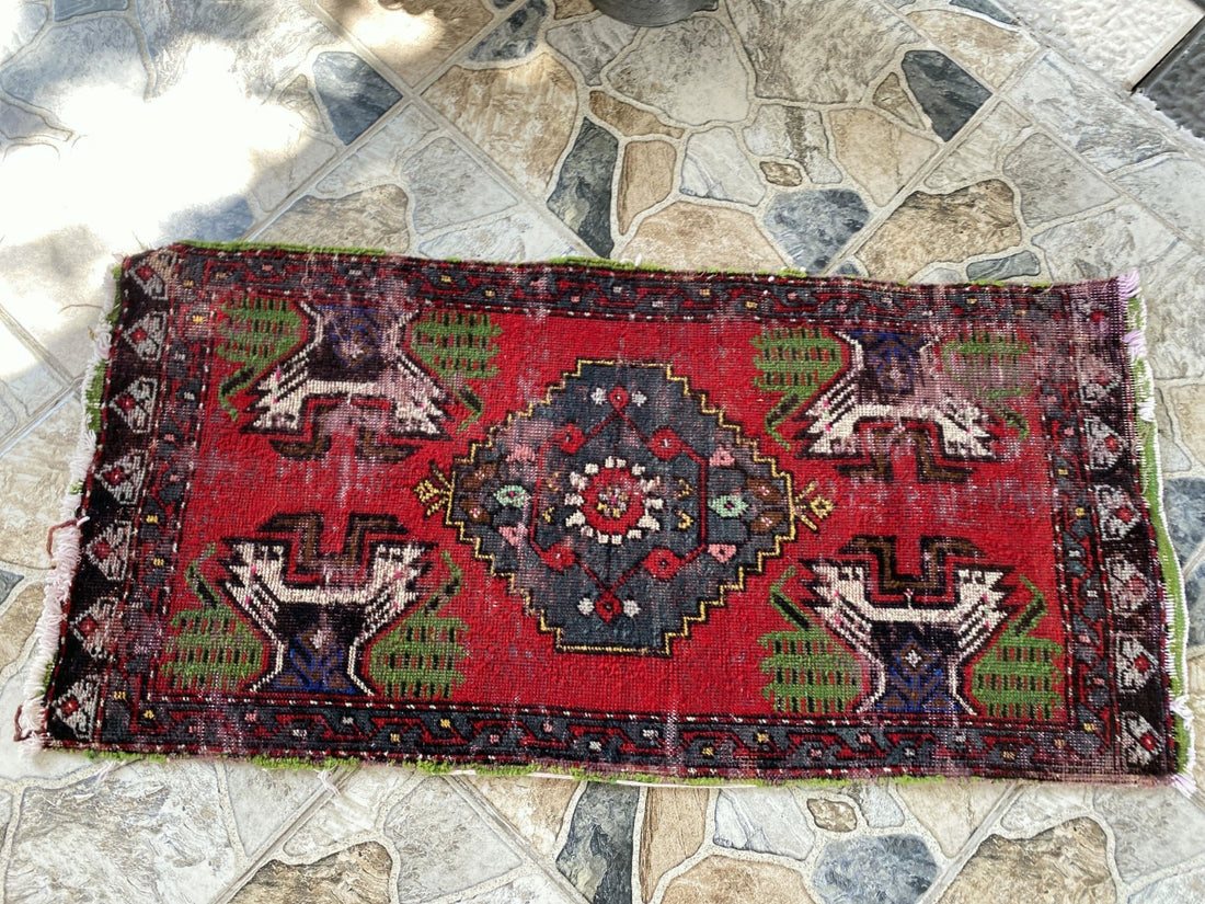 Vintage Turkish Small Rug | 1.6 x 3.3 ft Hand-Knotted Wool | Red Geometric Mat