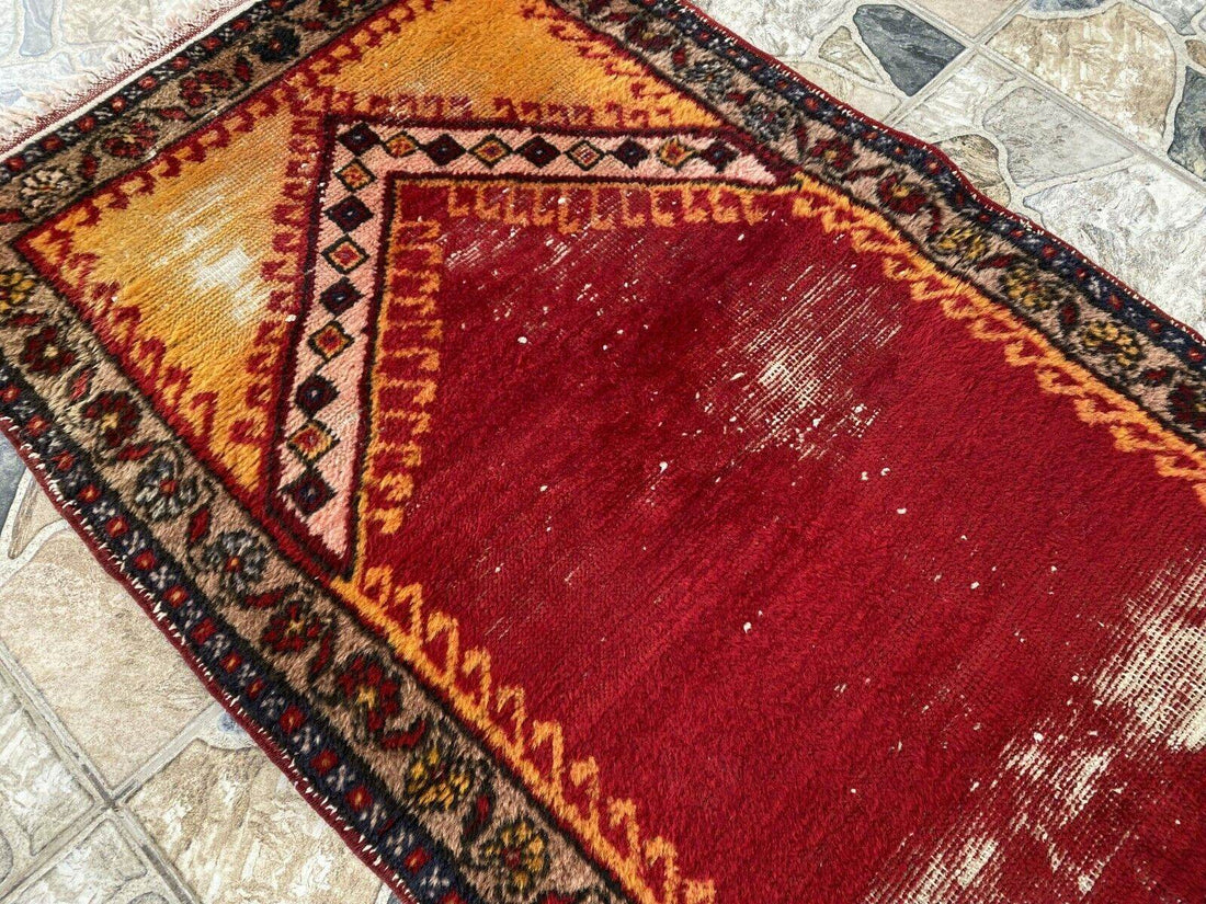 Vintage Turkish Prayer Rug, Wool Hand-Knotted Oushak Antique Farmhouse Rug 2x3
