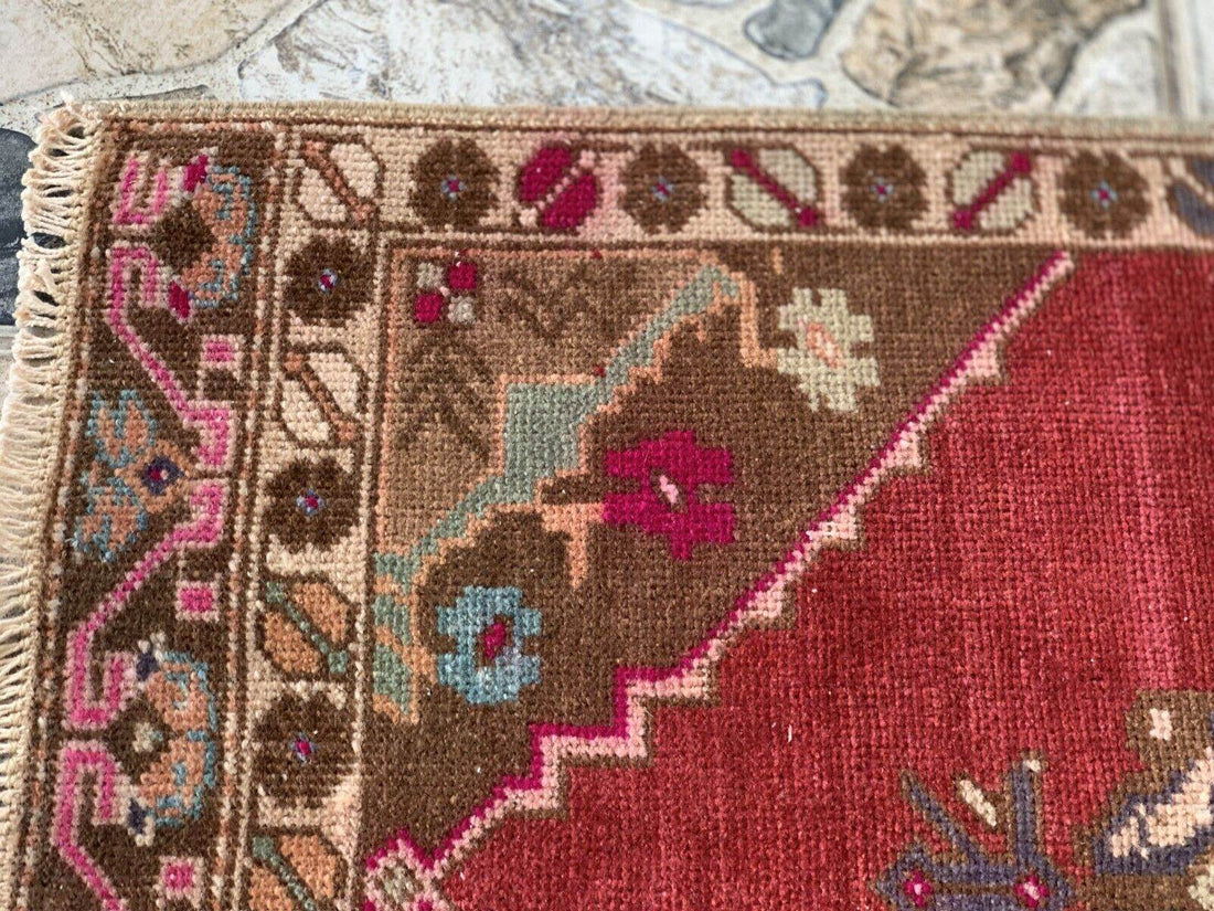 Vintage Turkish Oushak Rug, Geometric Farmhouse Antique Anatolian Rug 1.8x3.4ft